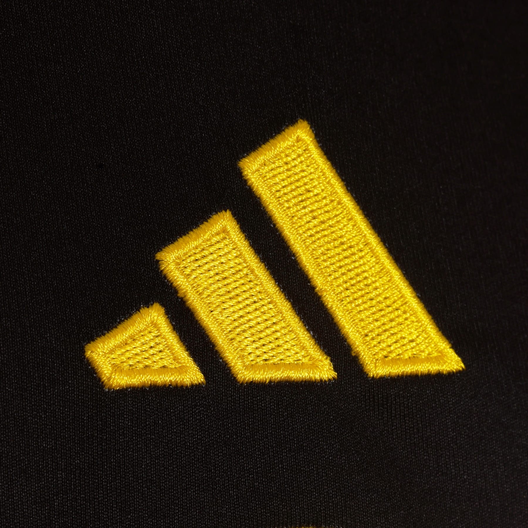 Club América 25/26 Home Jersey - 4