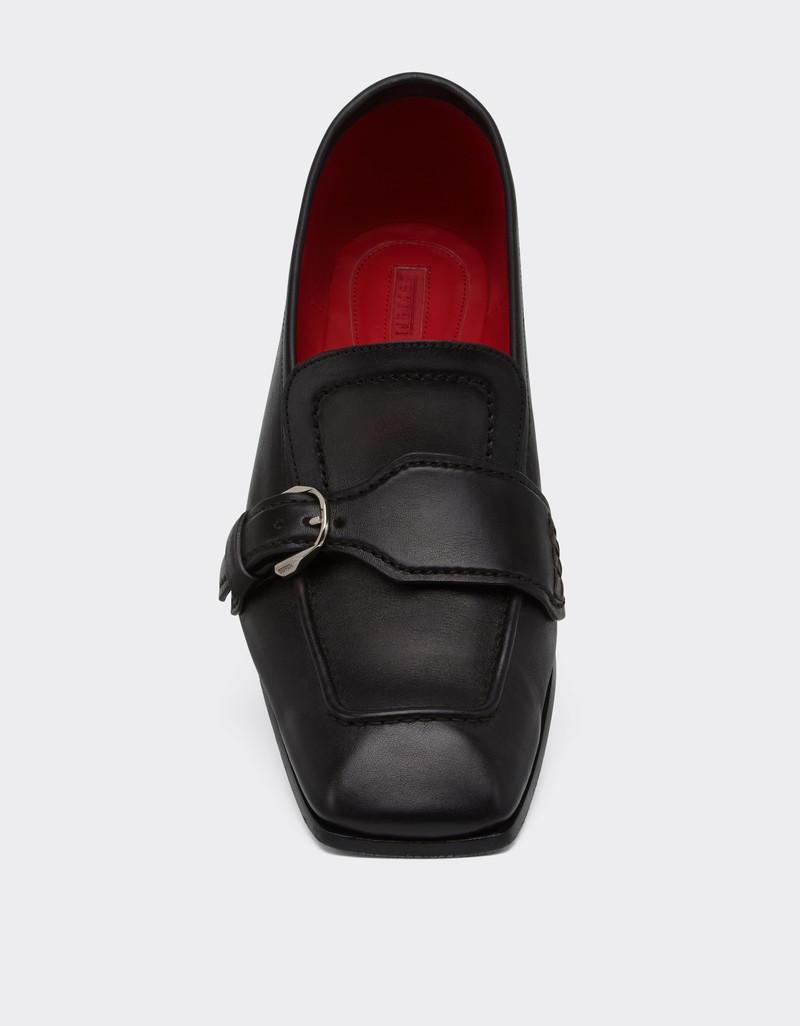 Buffered leather loafers 4