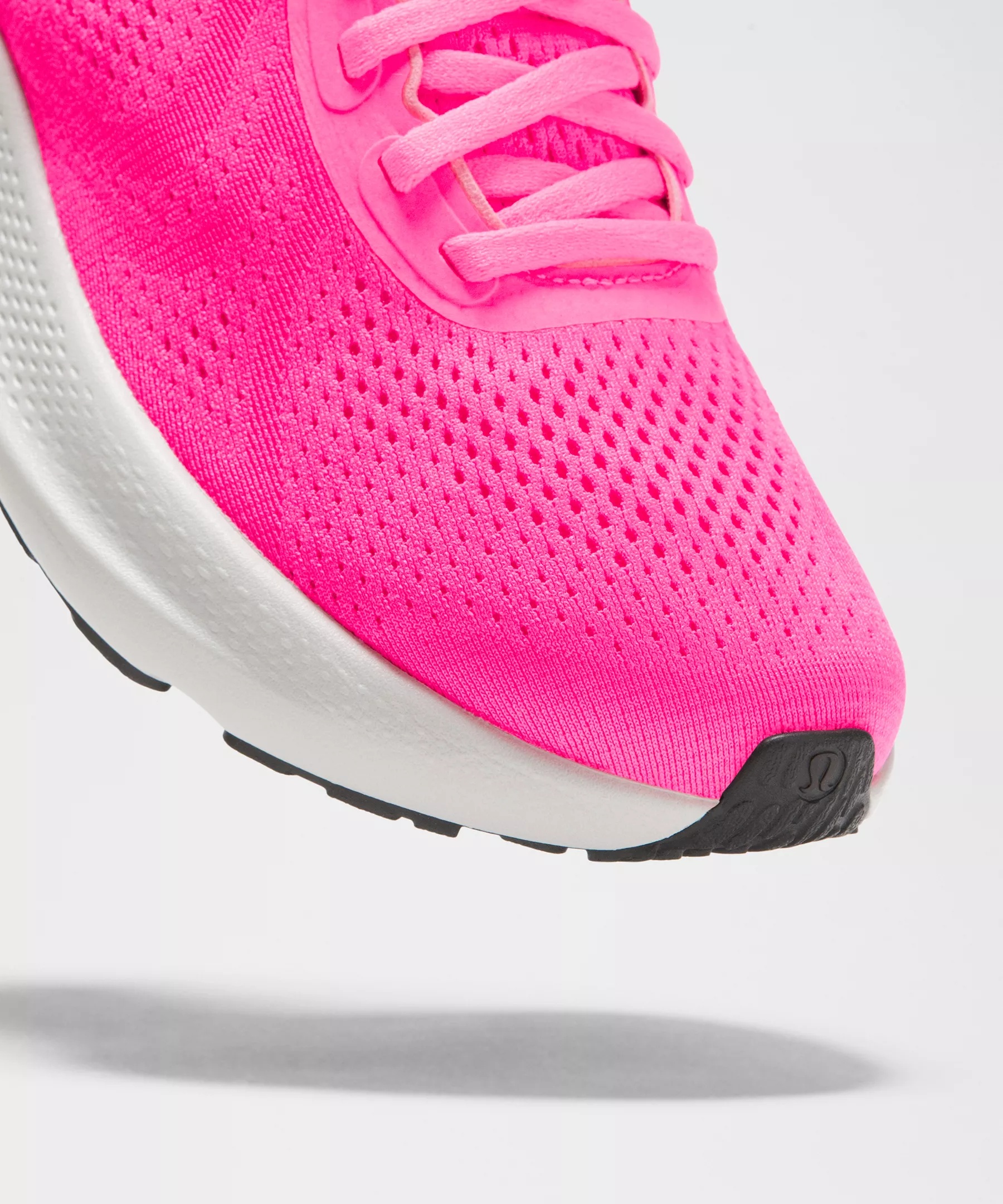 Women's Beyondfeel Running Shoe - 9