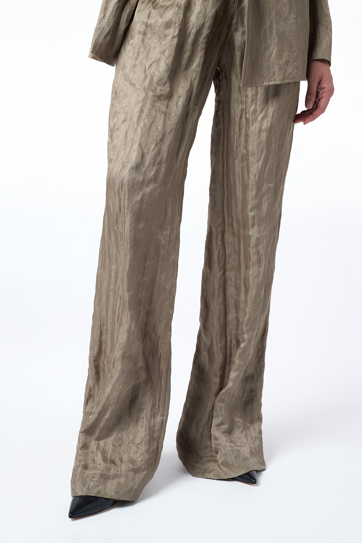 Norman Wide-Leg Pant in Gunmetal Metallic Crinkled Silk - 2