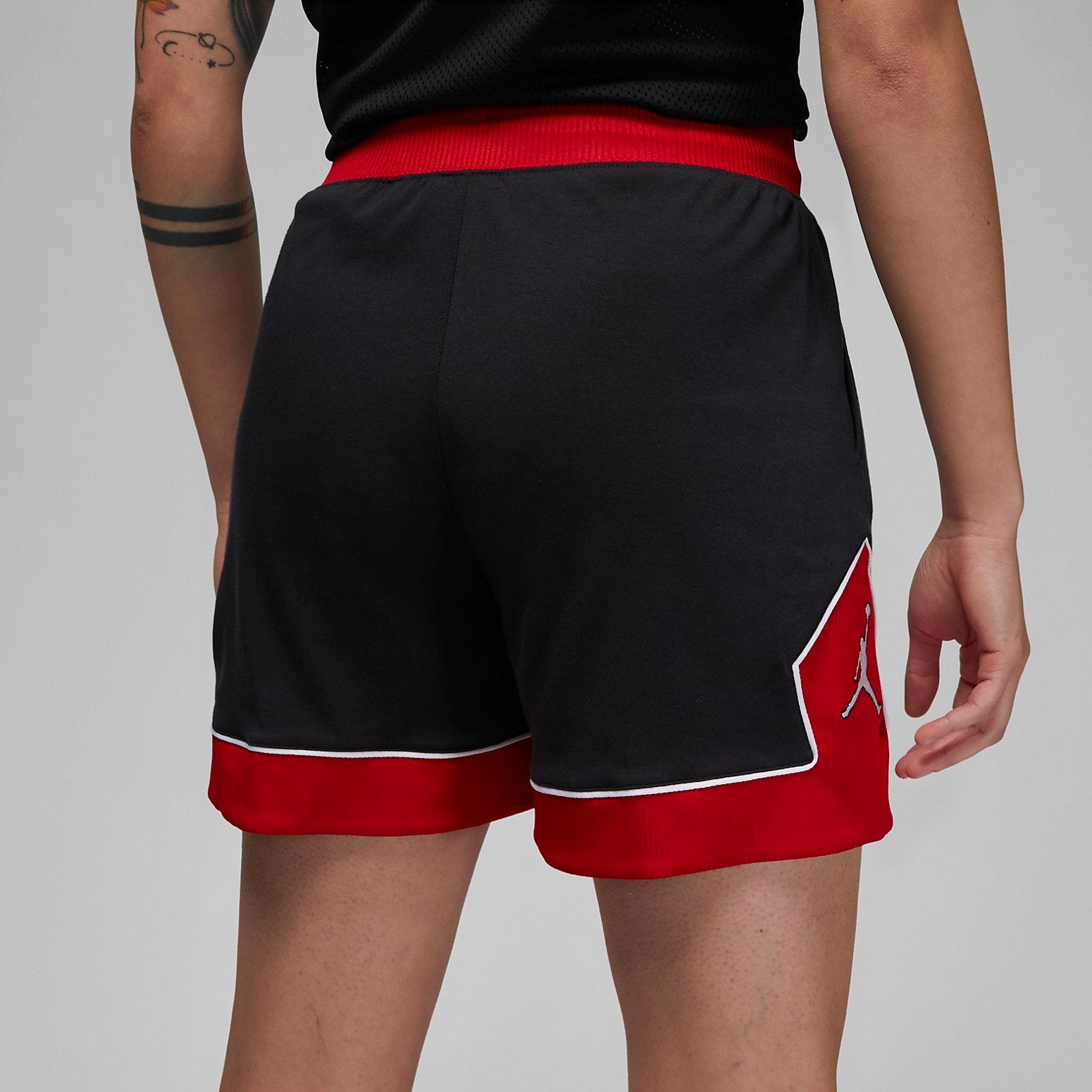 (WMNS) Air Jordan Diamond Short 'Black Red' DZ3352-010 - 5