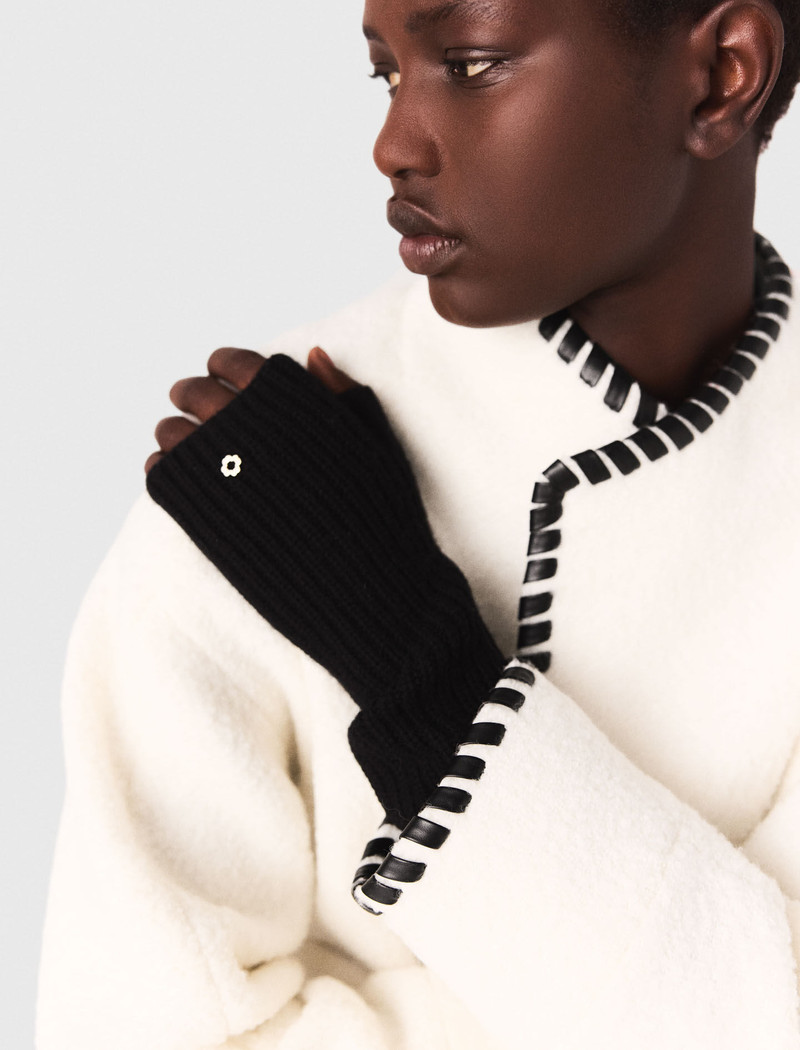 Lined coat with contrasting ribbon 8
