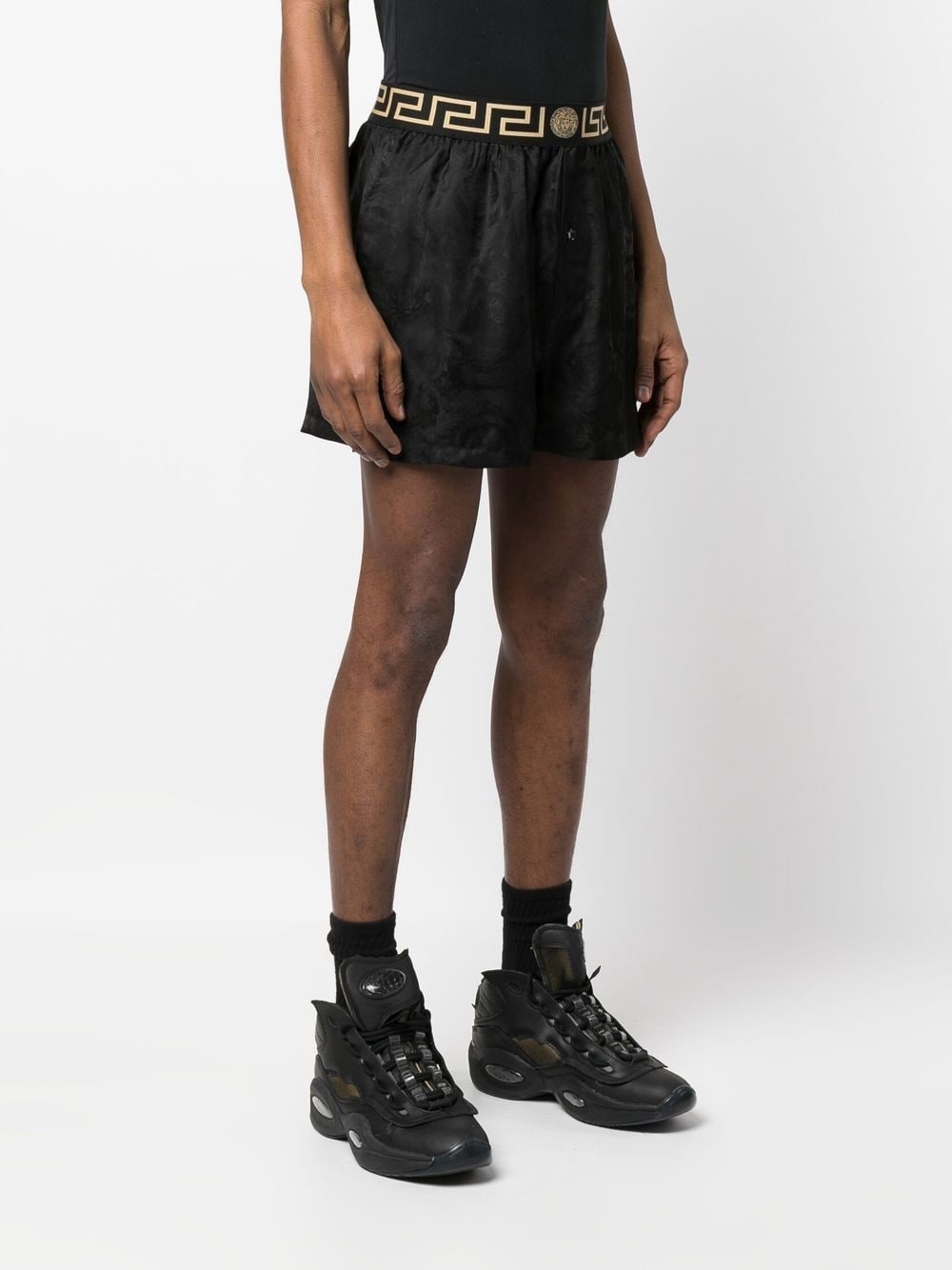 Greca logo-print shorts - 3