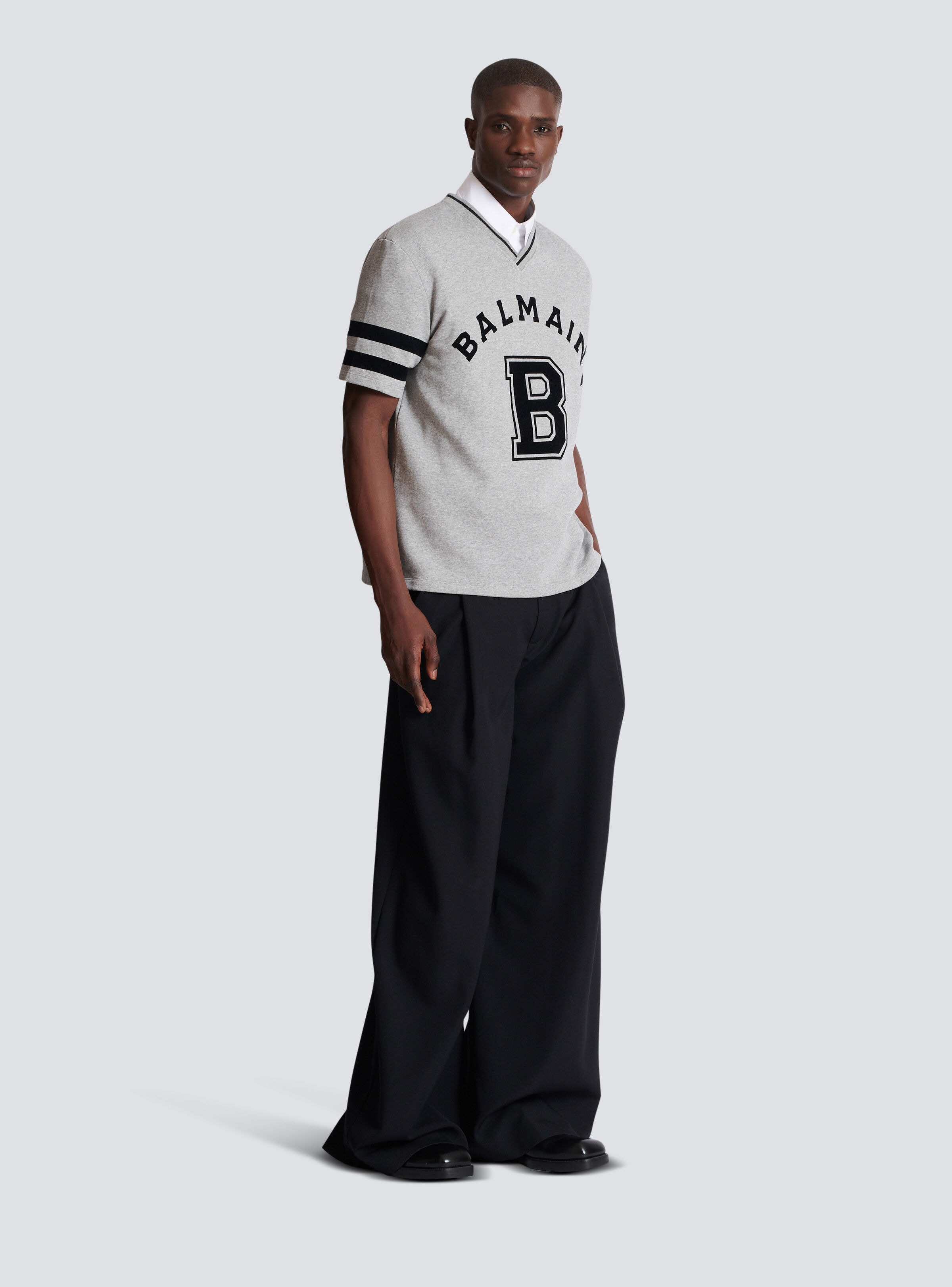 Balmain Sport V-neck T-shirt - 3
