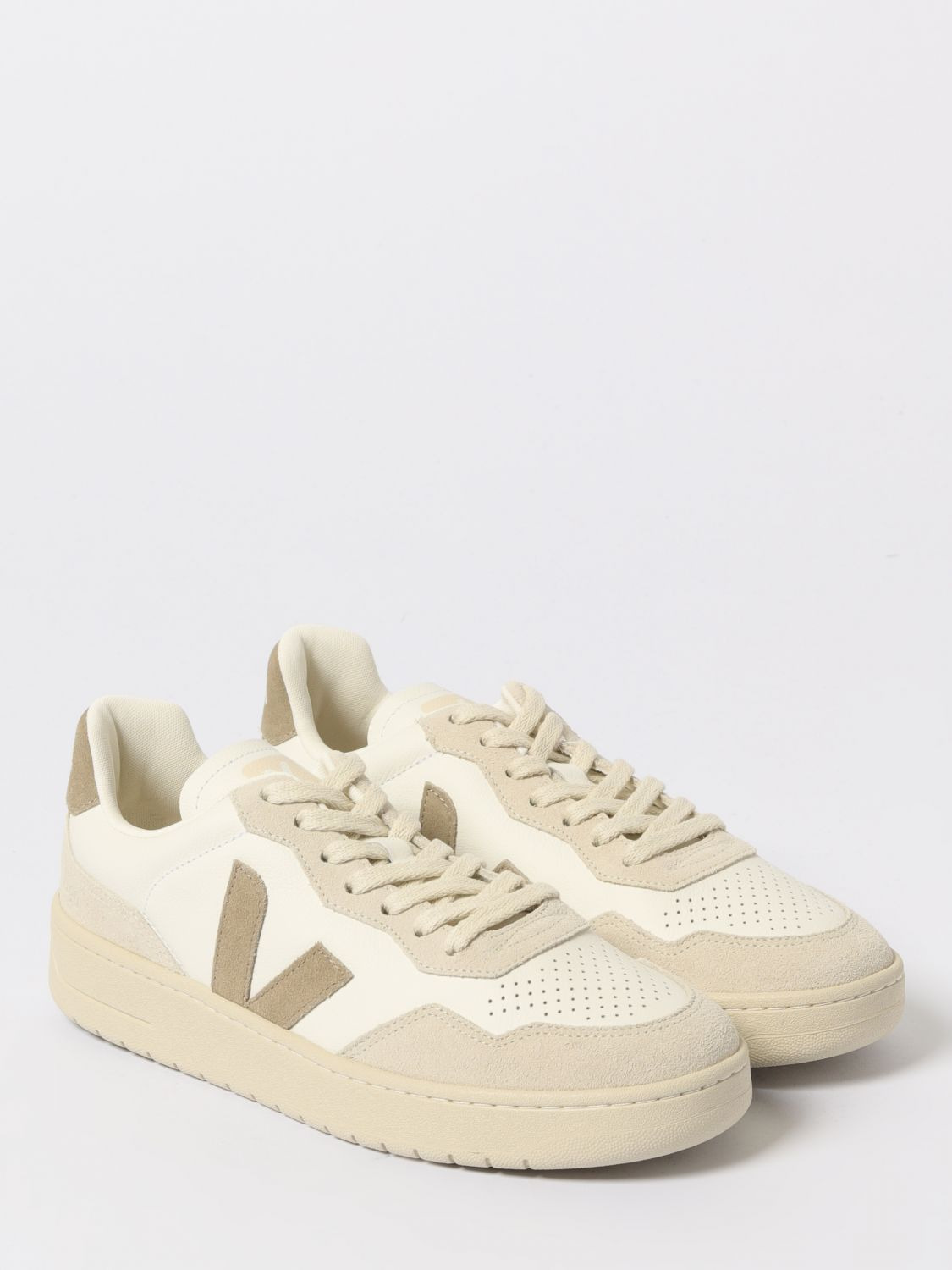 Sneakers men Veja - 2