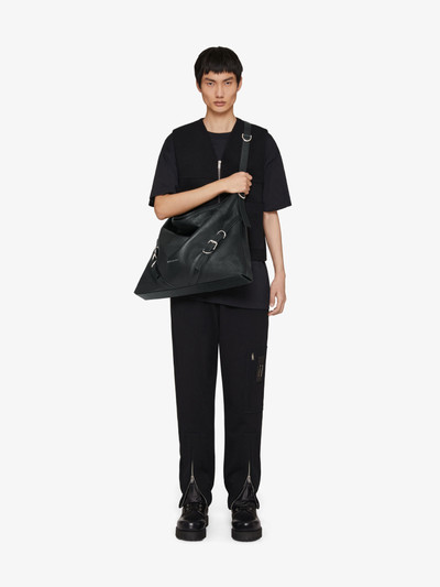 Givenchy LARGE VOYOU BAG IN GRAINED LEATHER outlook