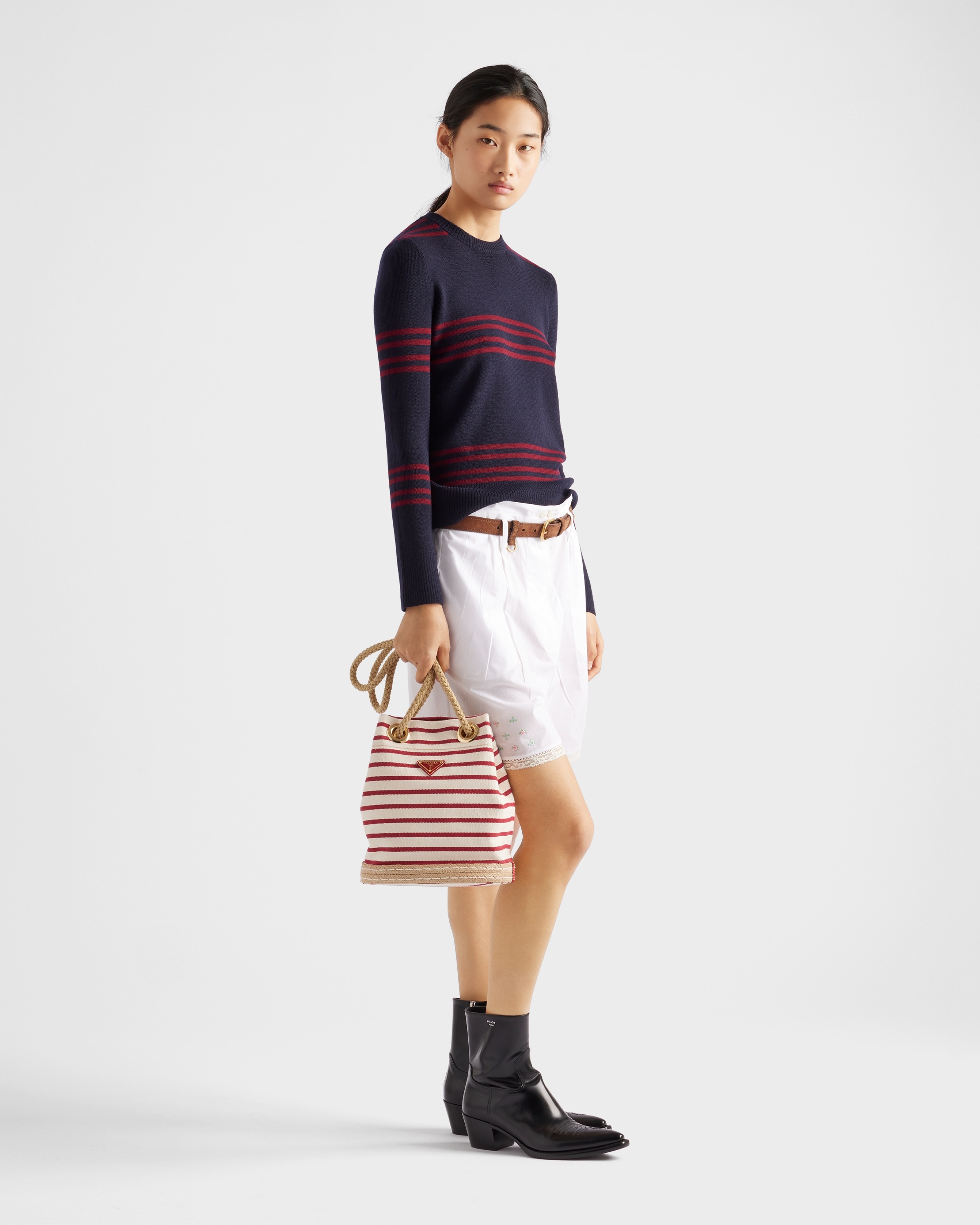 Small fabric bucket bag - 2