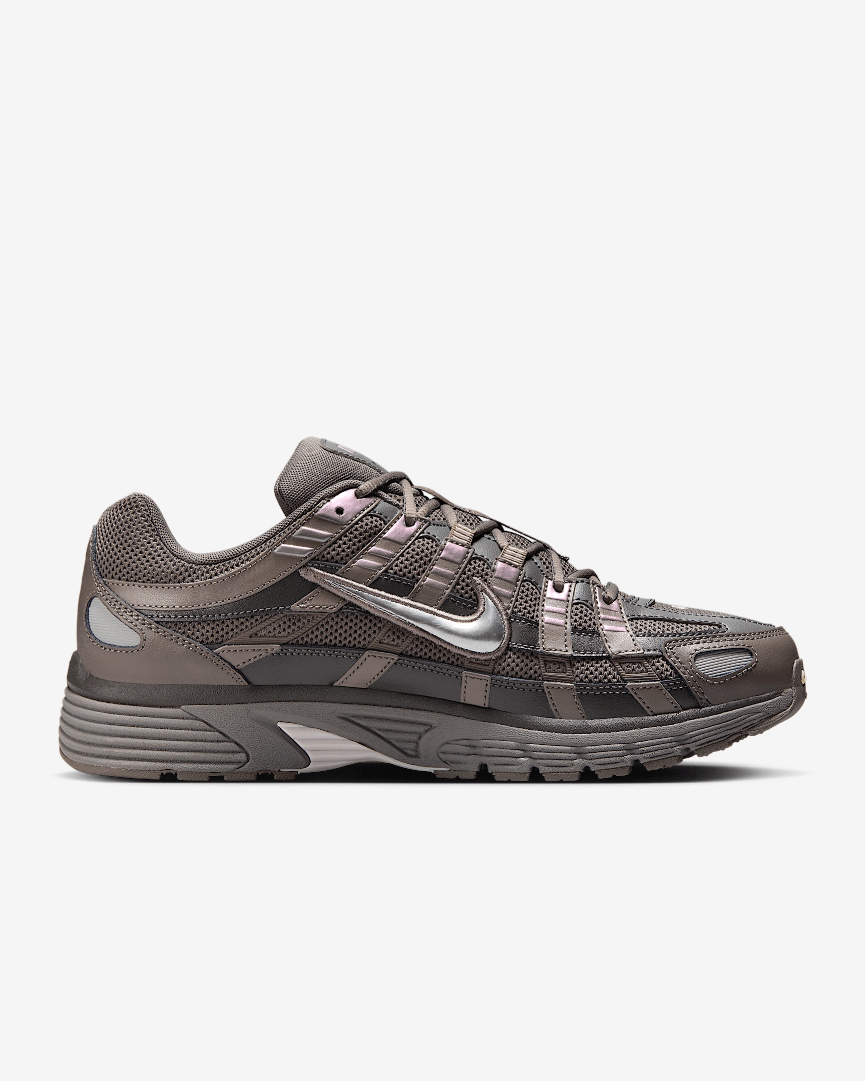 Nike P-6000 Shoes - 3