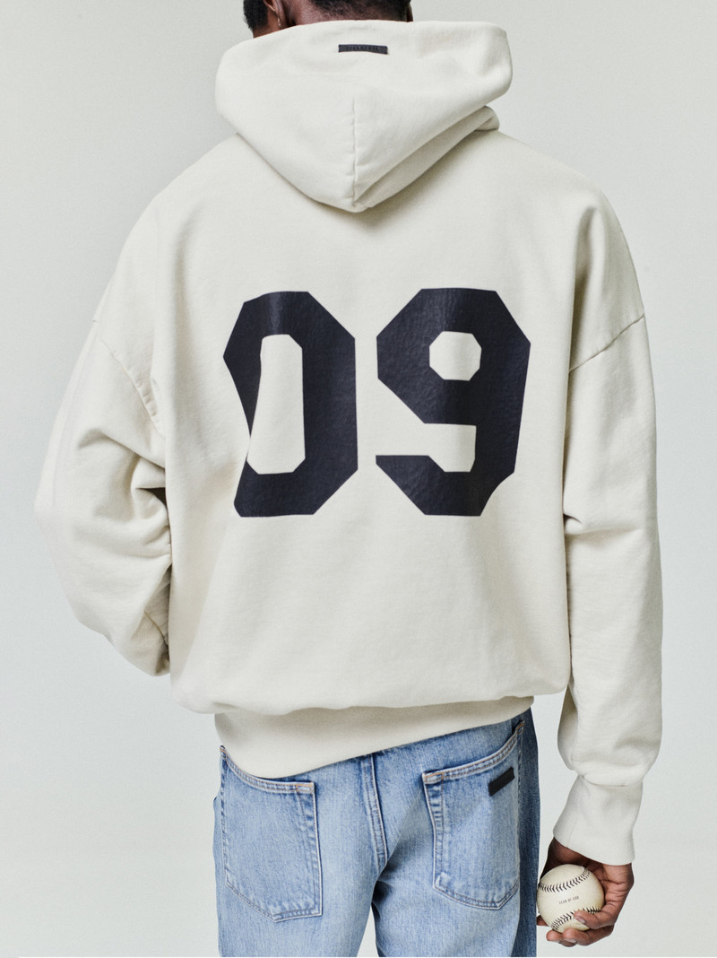 09 Classic Hoodie 2