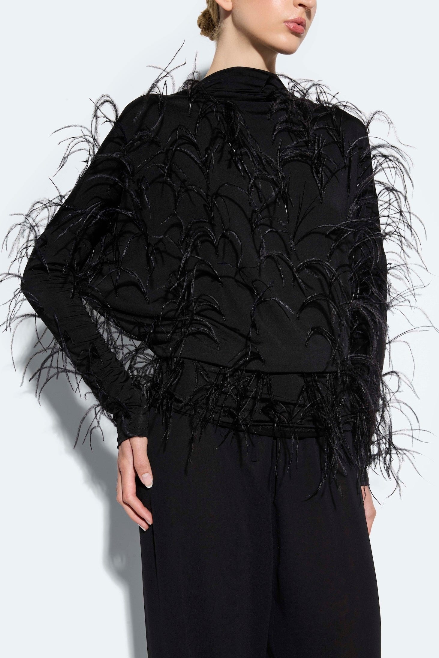 Jersey Blouson Top With Feathers - 4