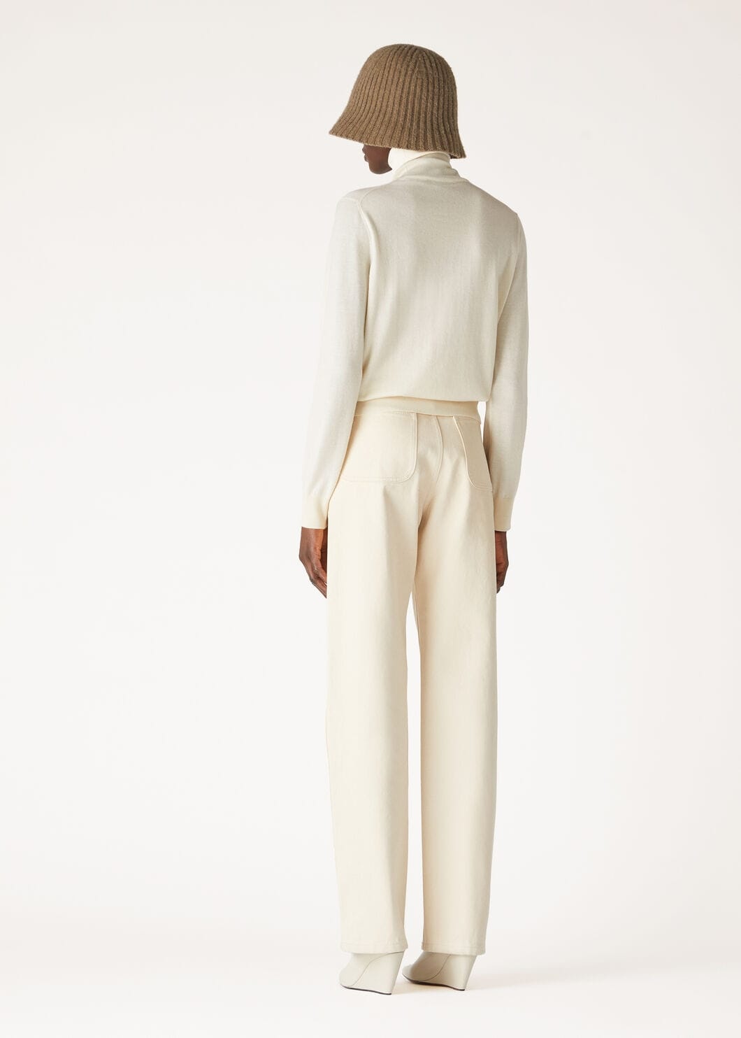 Jubilee Turtleneck - 4