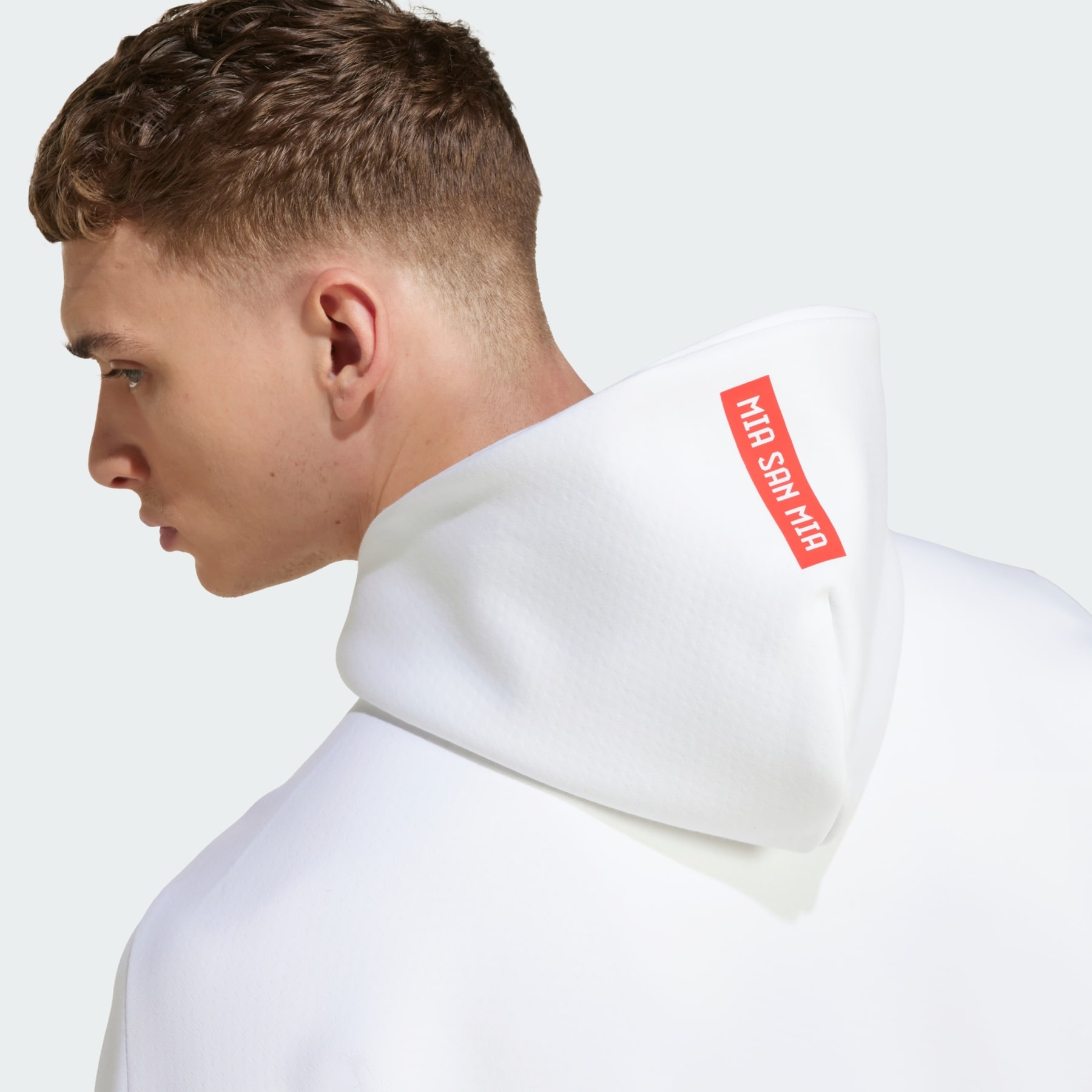 FC Bayern ADIDAS Z.N.E. Anthem Jacket - 6