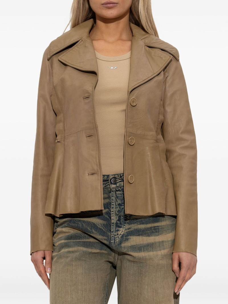 button-fastening flared leather jacket 3