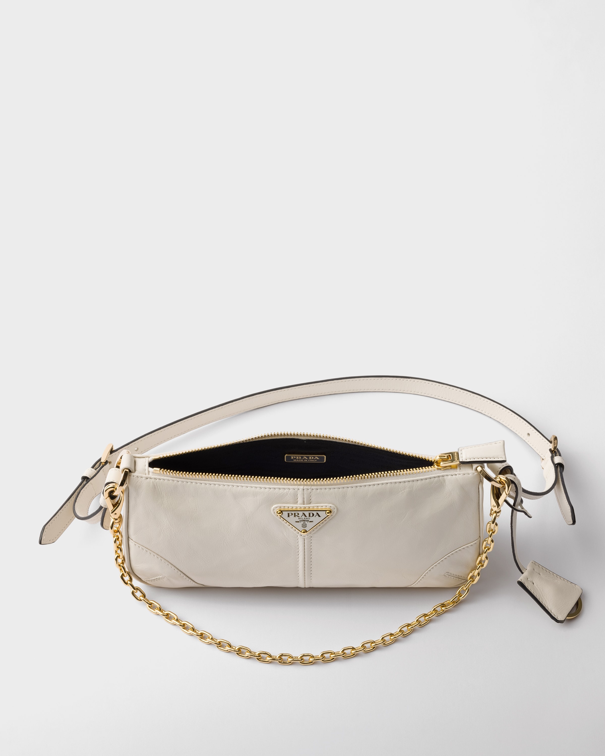 Prada Re-Edition 2002 medium leather shoulder bag - 4