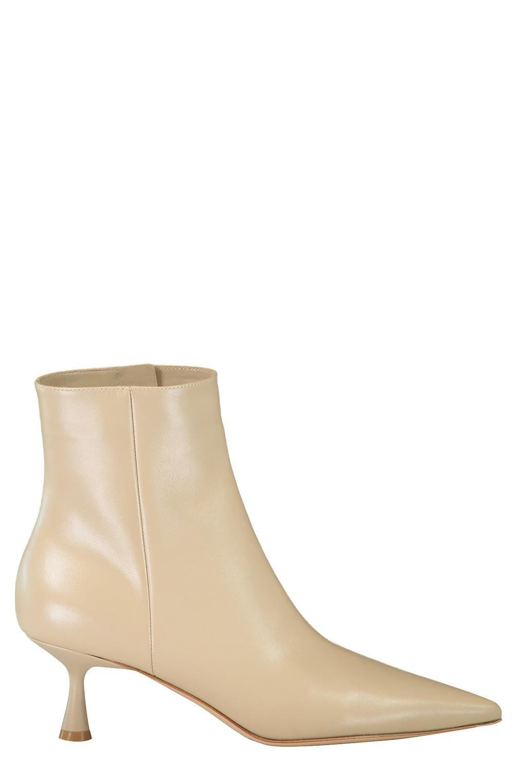 Murray Heel - 1