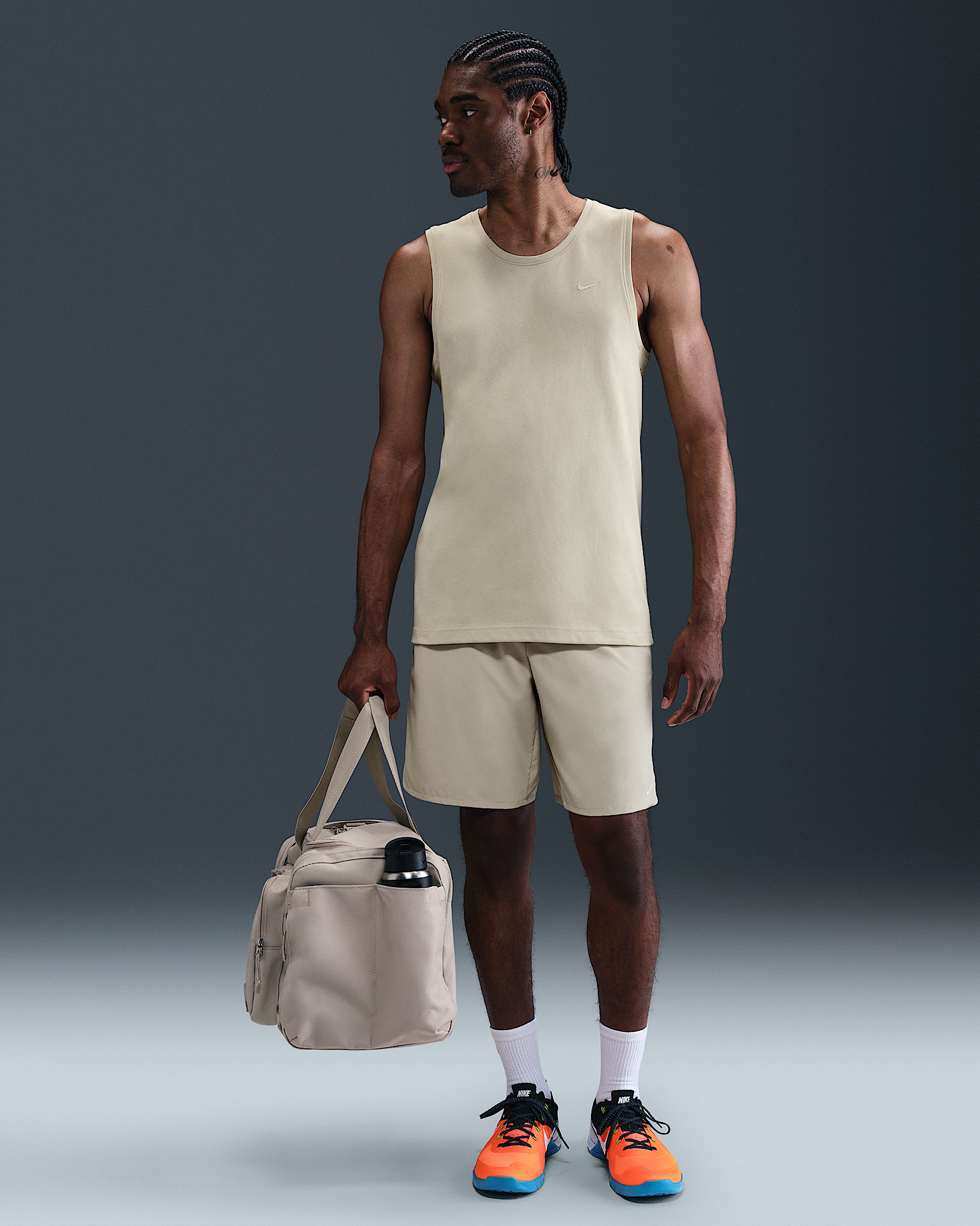 Nike Primary Men's Dri-FIT Versatile Tank - 4