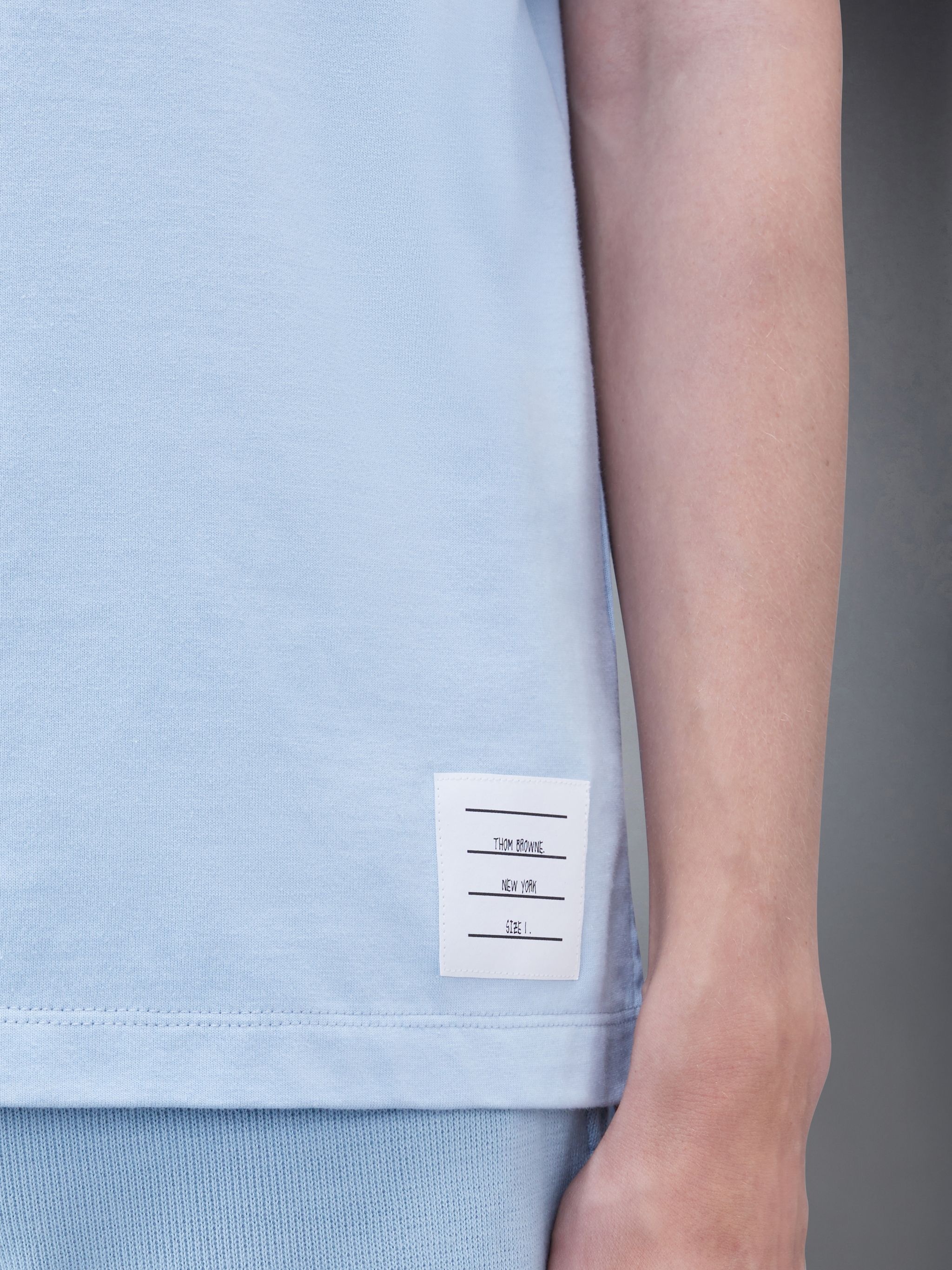 patch-detail short-sleeve T-shirt - 4