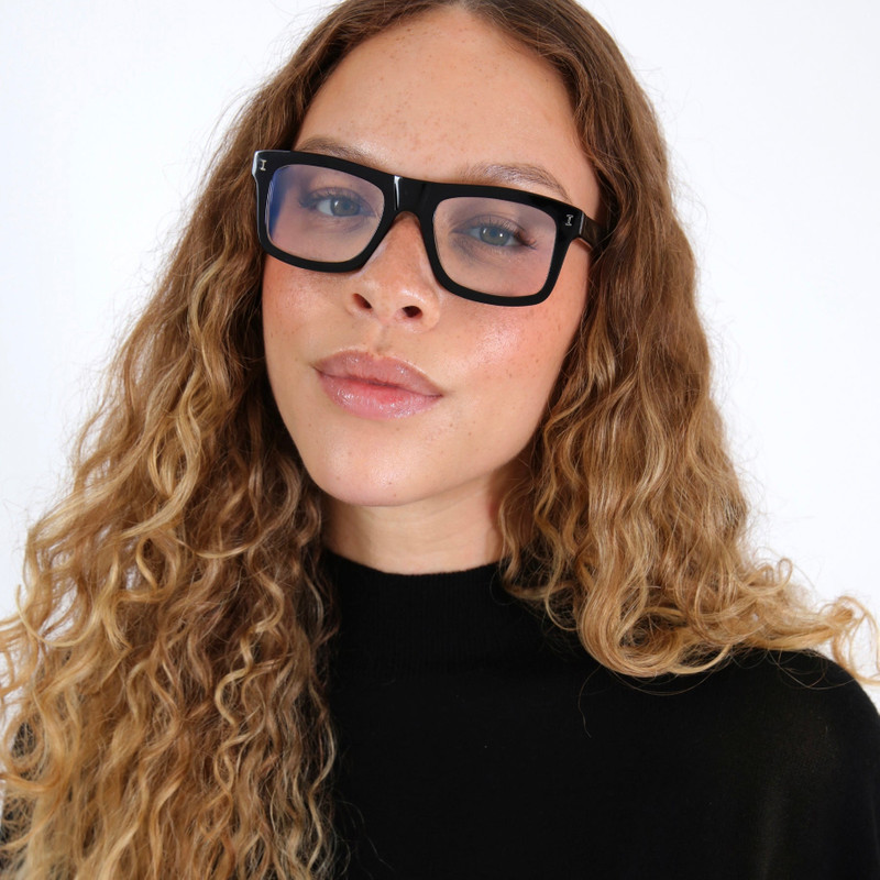 illesteva Catania Optical outlook