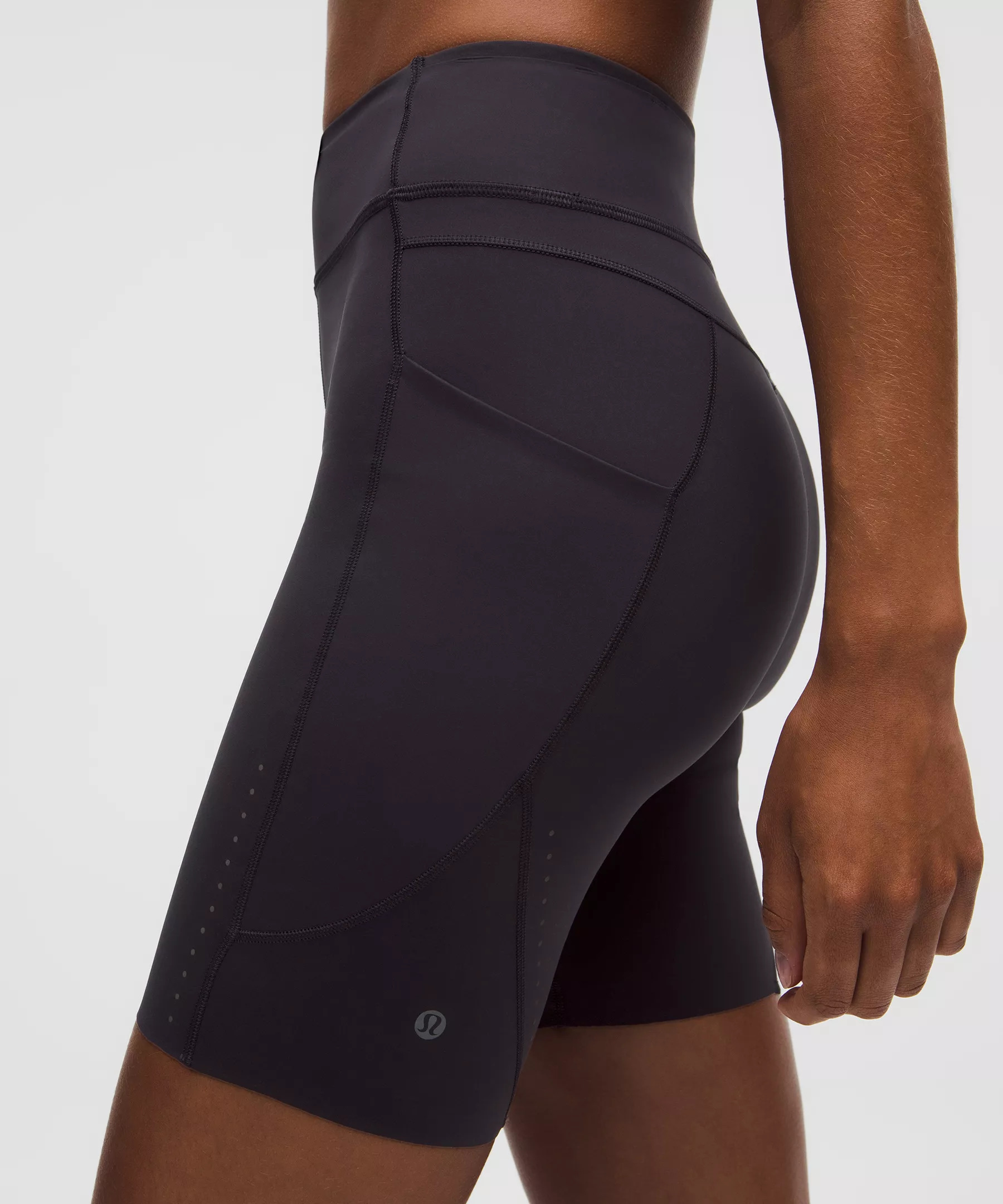 Women's Fast and Free Short 8" Light *Special Edition - 5