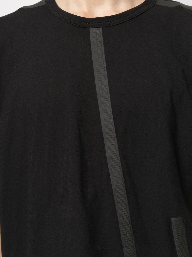 panelled contrast-trim T-shirt - 9