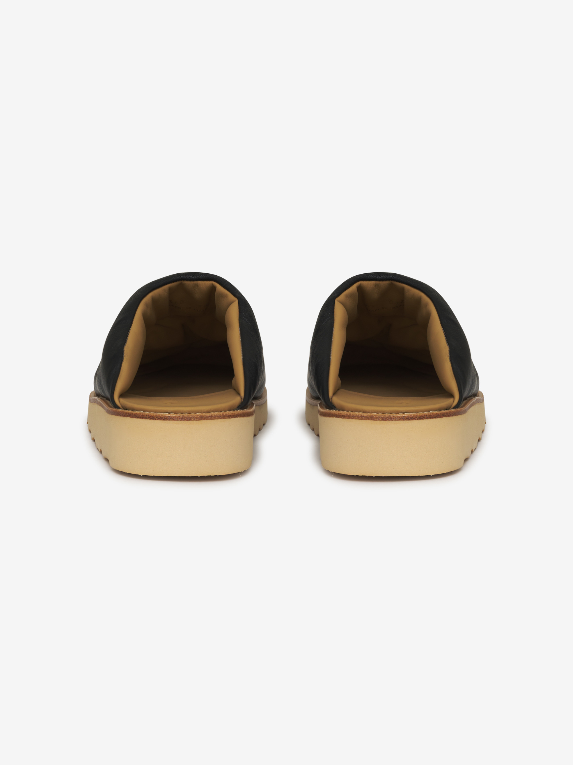 HOUSE SLIPPER - 3