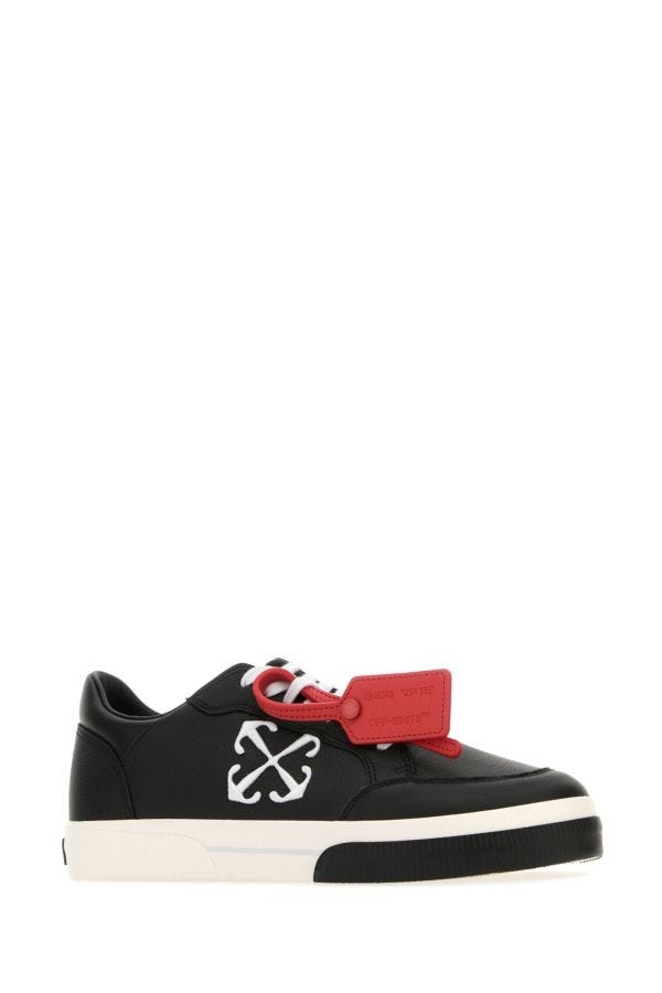 Off White Man Black Leather New Low Vulcanized Sneakers - 2