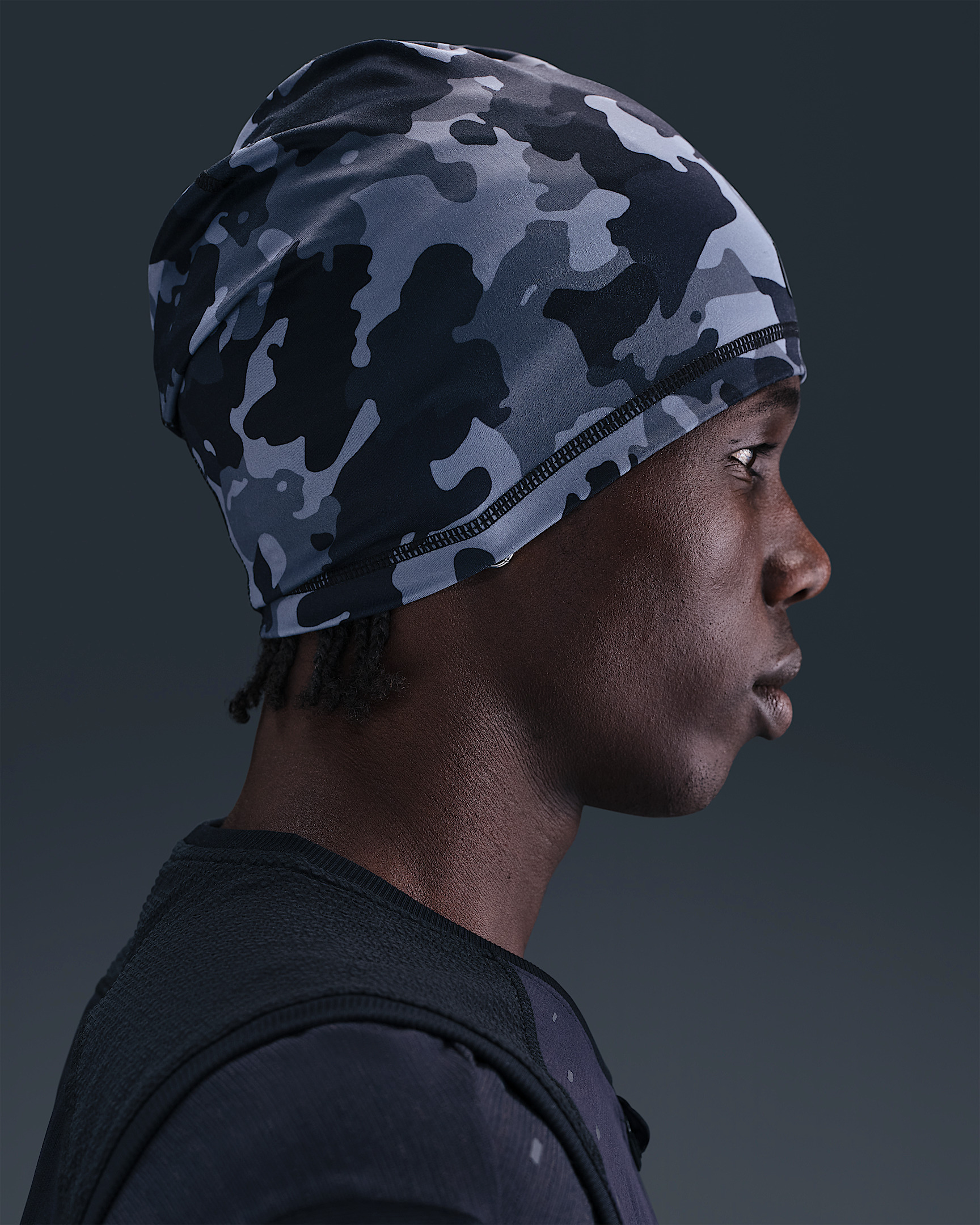 Nike Peak Dri-FIT Uncuffed Beanie - 2