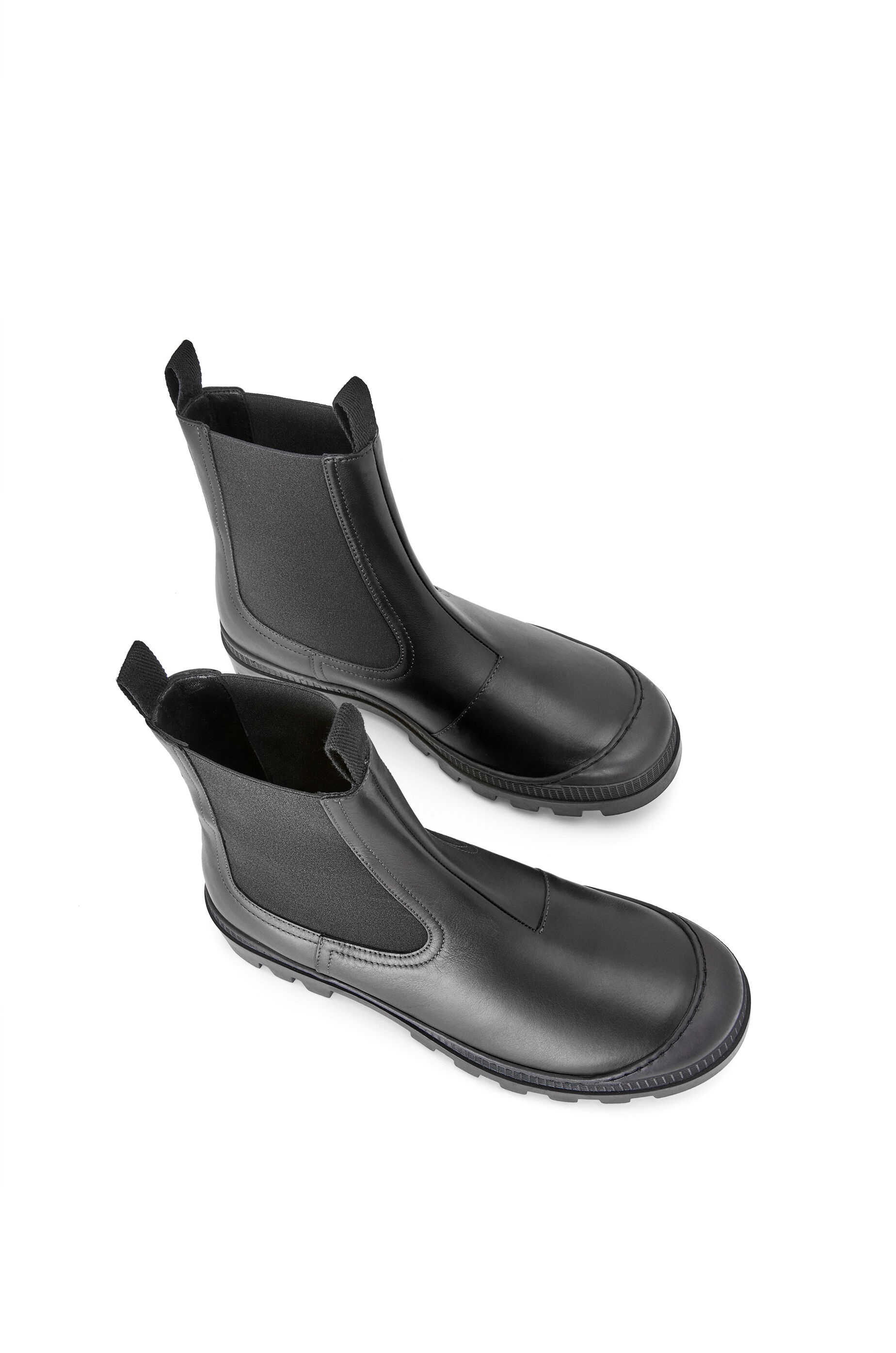 Chelsea boot in calfskin - 4