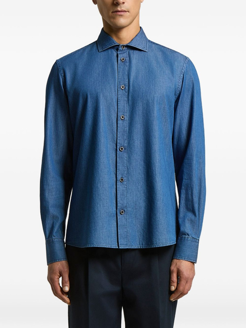 buttoned shirt 1