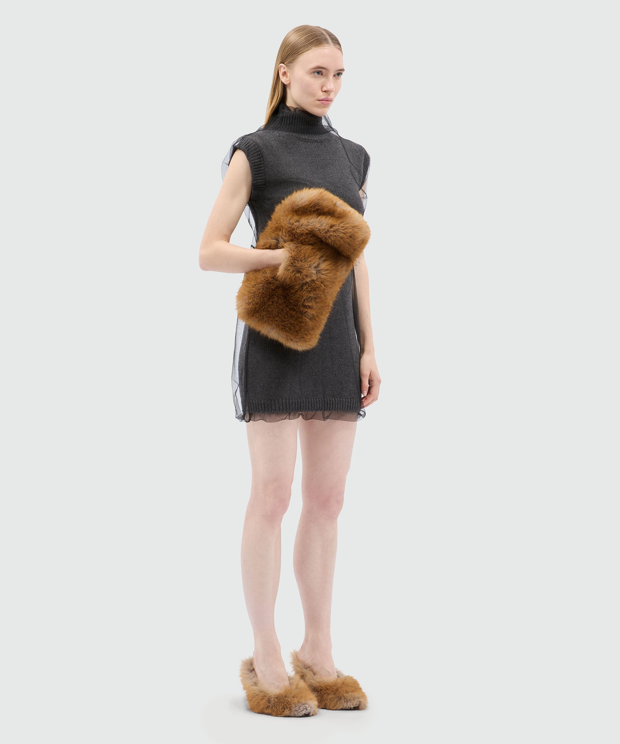 Short sleeveless anthracite knitted dress with tulle overlay - 4