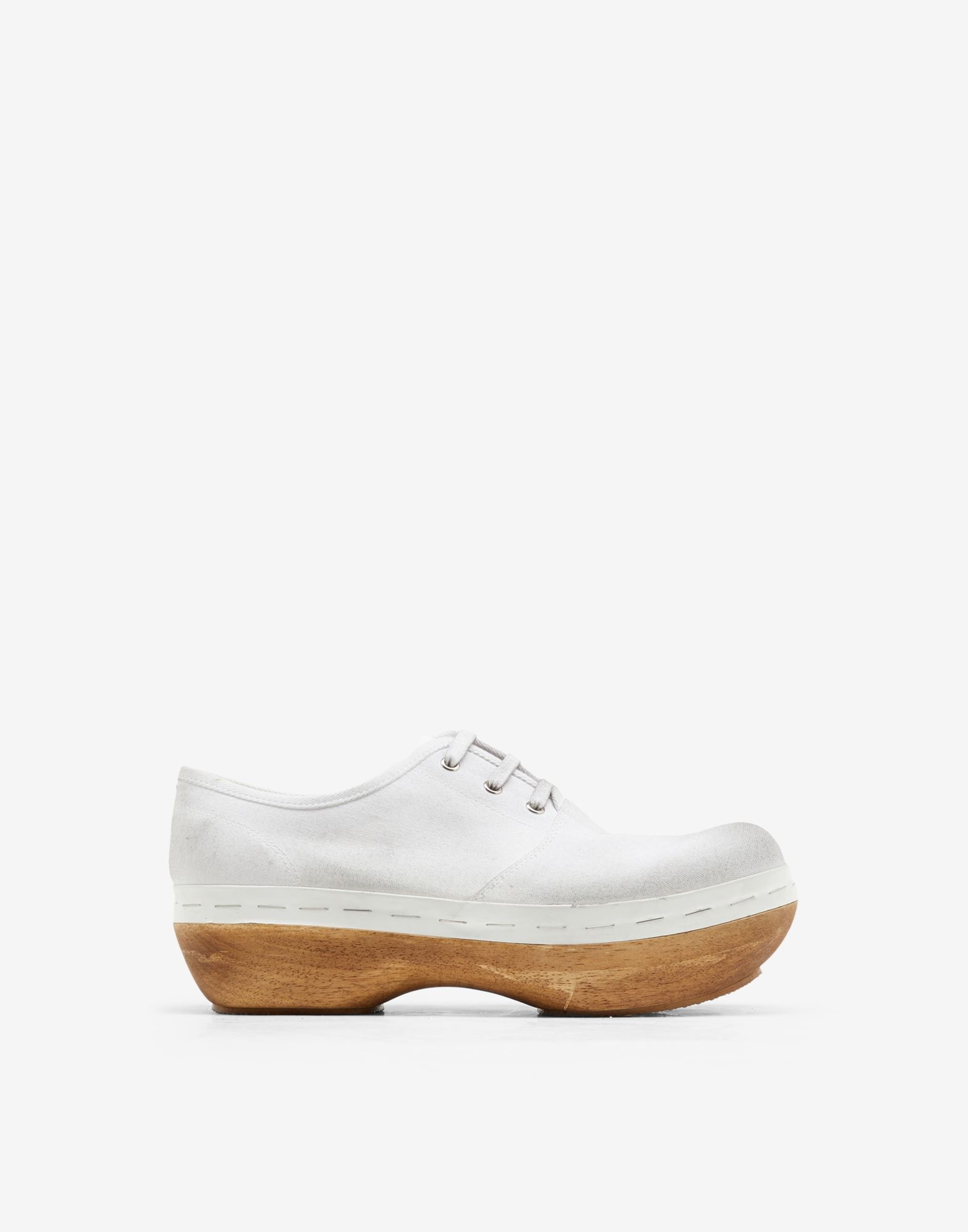 サンダル Maison Margiela   Slippers and Clogs Men Rubber White Maison Martin Margiela , Logo Slippers in White , BNIB 39 | eBay
