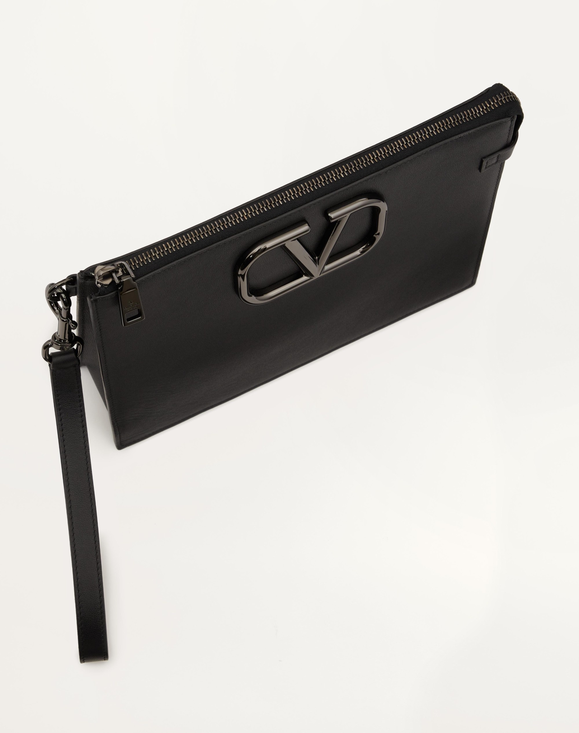 VLOGO SIGNATURE CALFSKIN POUCH - 6