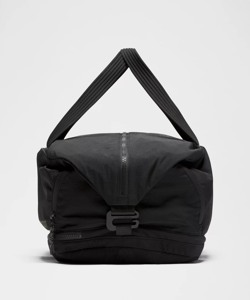 3-in-1 Gym Duffle Bag 30L 4