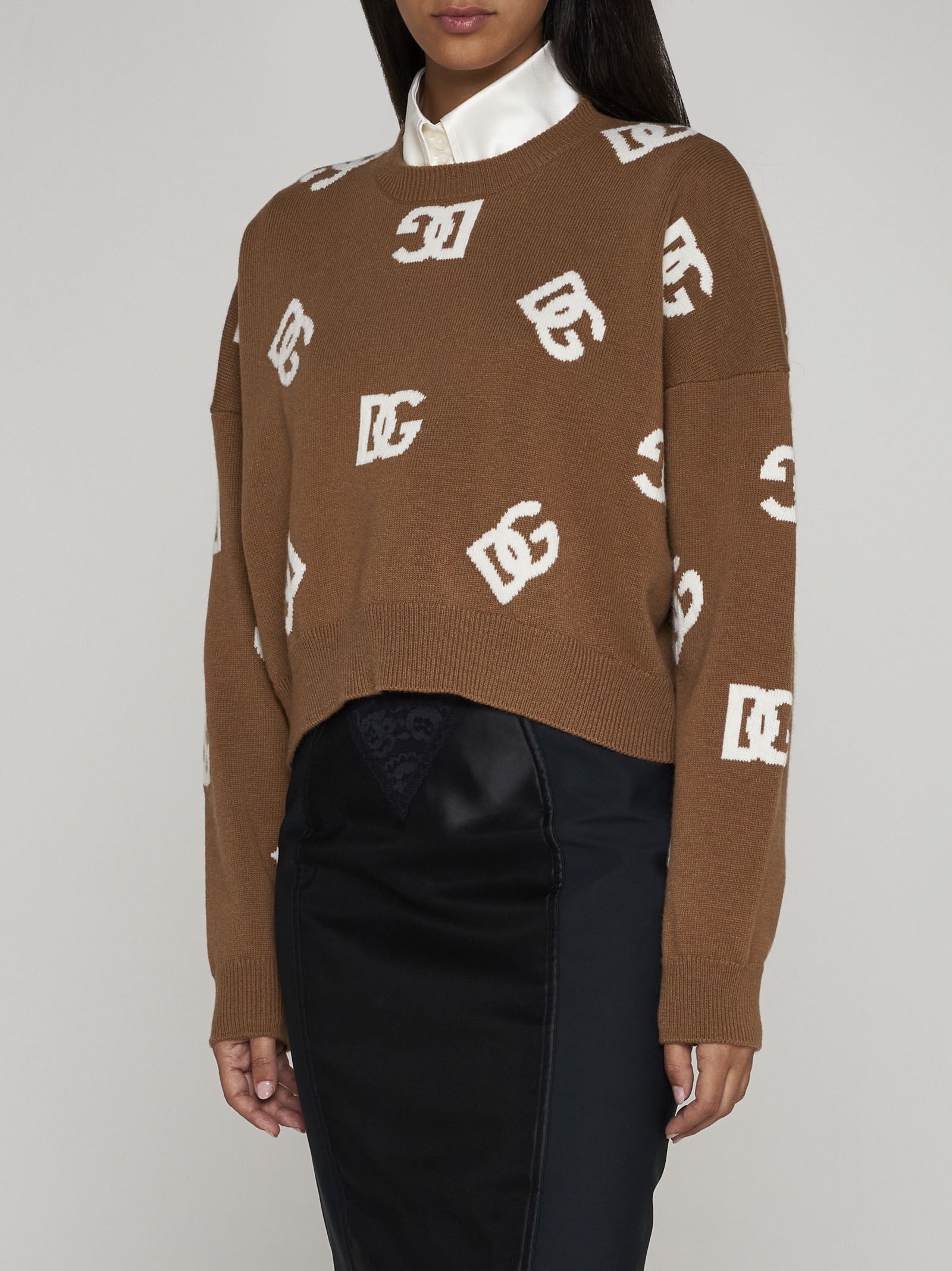 Dolce & Gabbana Cropped Wool Sweater with DG Inlay - 42