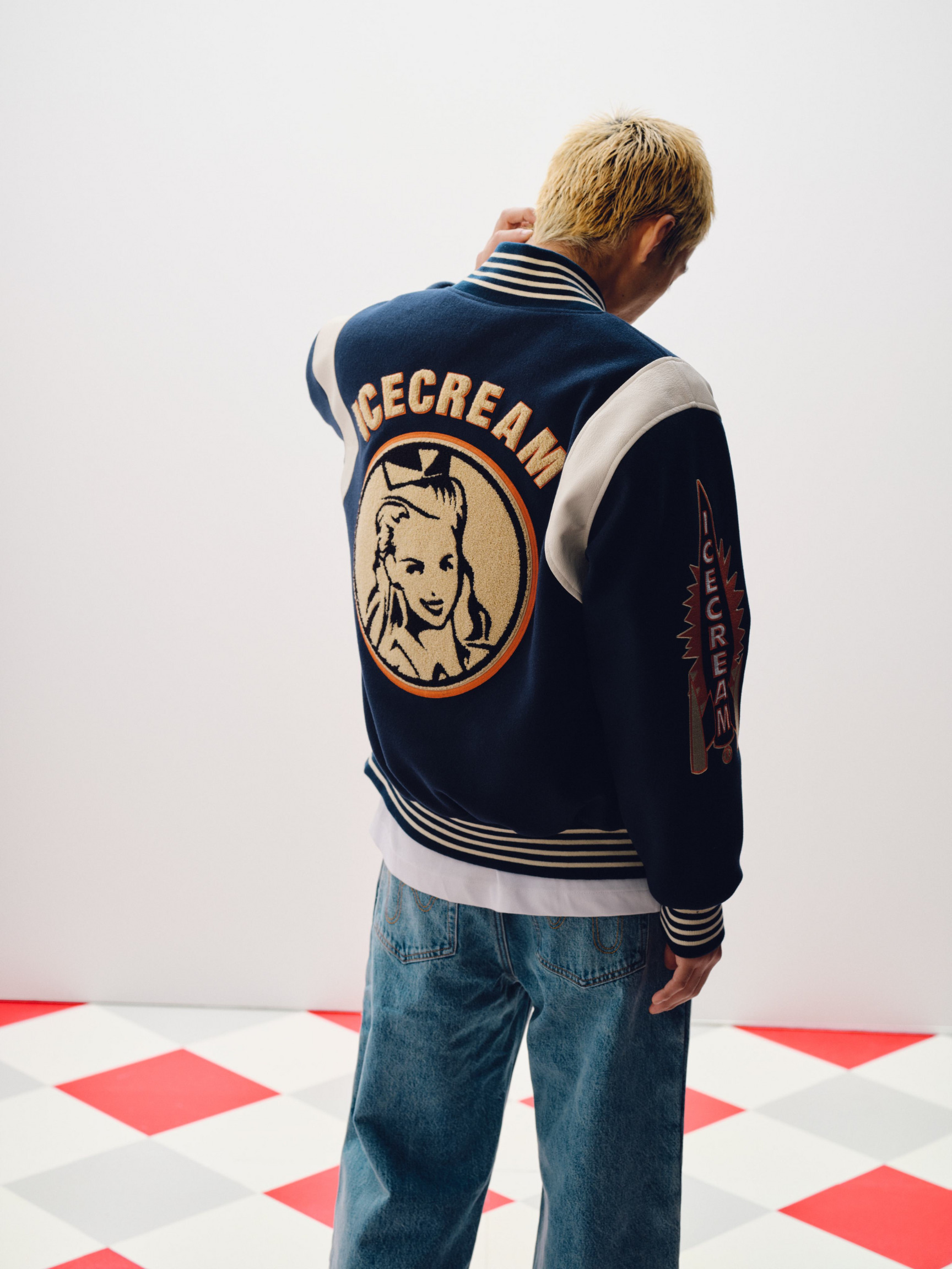 COLLEGIATE PATCH VARSITY JACKET - 3
