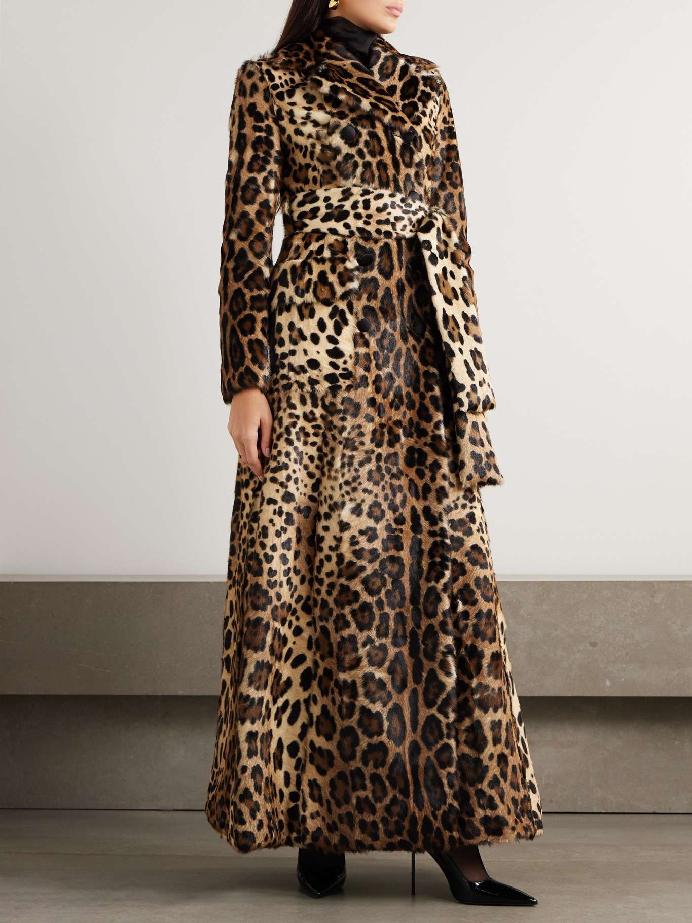 Belted double-breasted leopard-print goat hair coat - 3