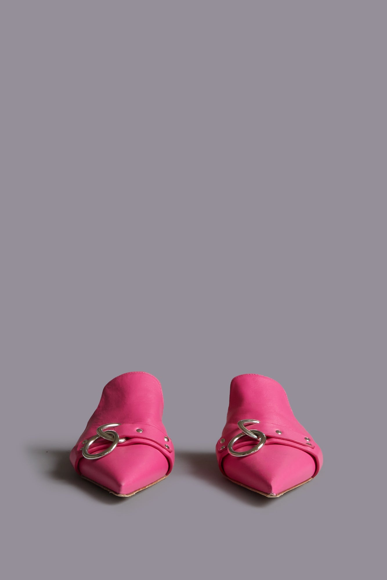 POINTED TOE SLIDE W/RING - BRIGHT PINK - R13 - 2