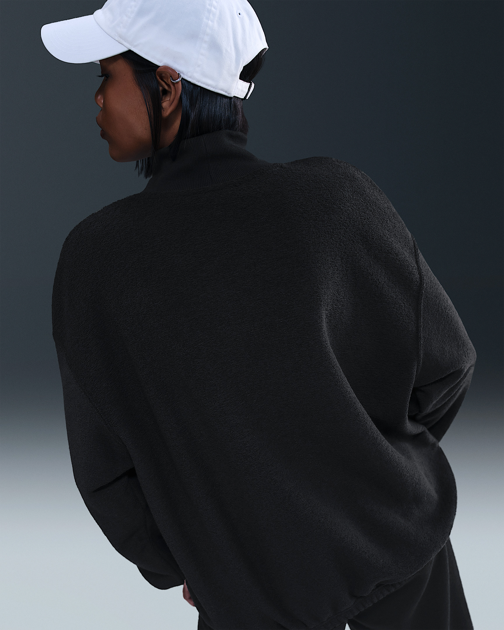 Nike Sportswear Phoenix Plush Women's Cozy Fleece Oversized Mock-Neck Top - 2