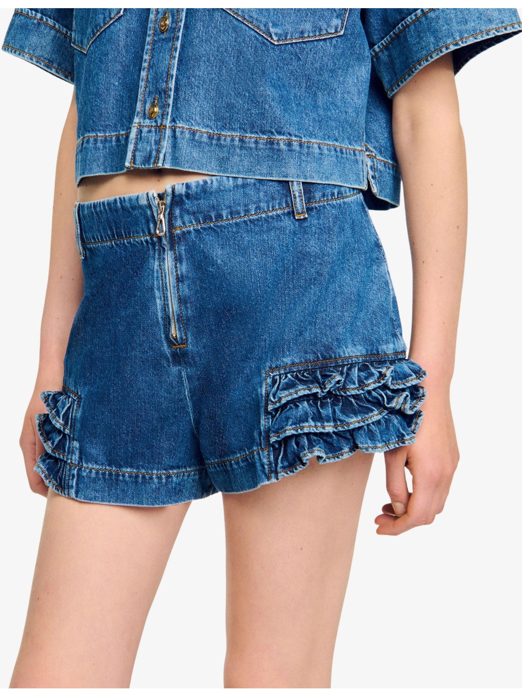 Ruffled-Hem Mid-Rise Denim Shorts - 5