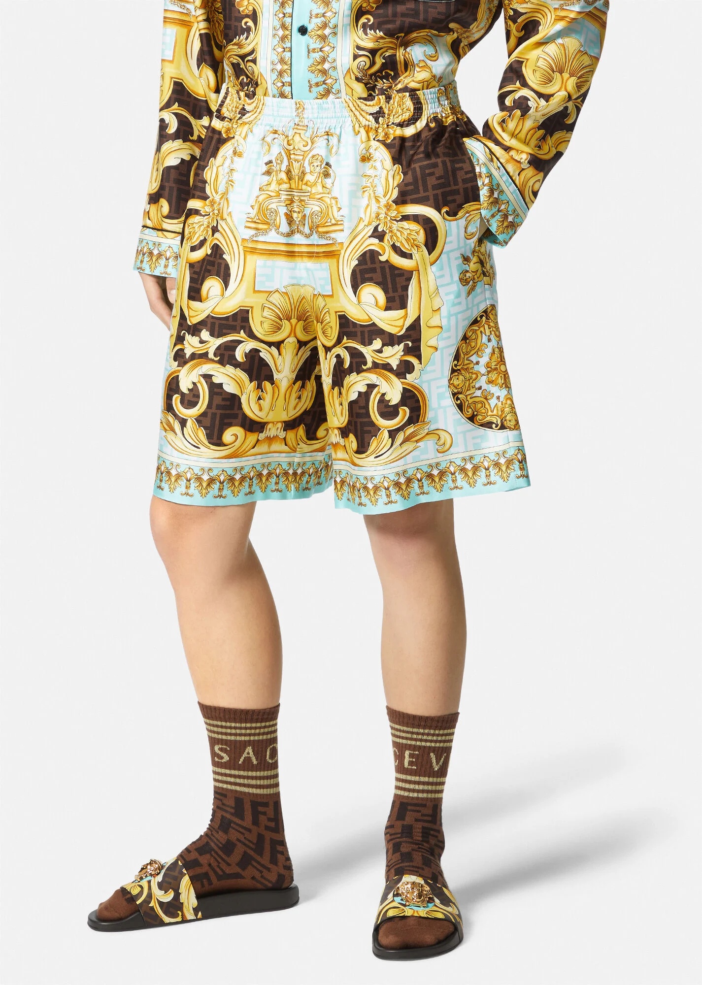 Fendace Gold Baroque Silk Shorts - 3