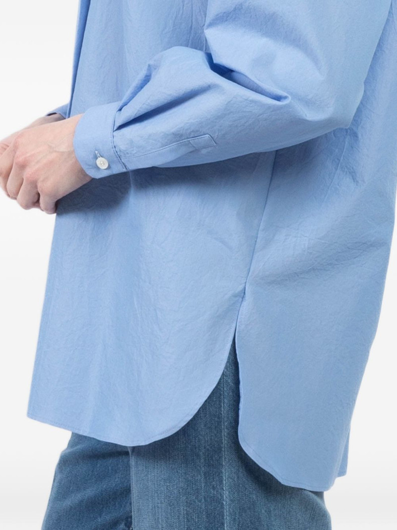 long-sleeved buttoned shirt 5