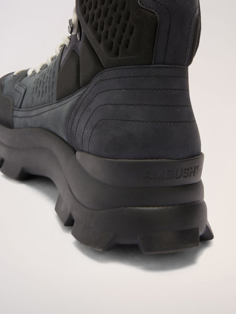 HIKING BOOT - 5