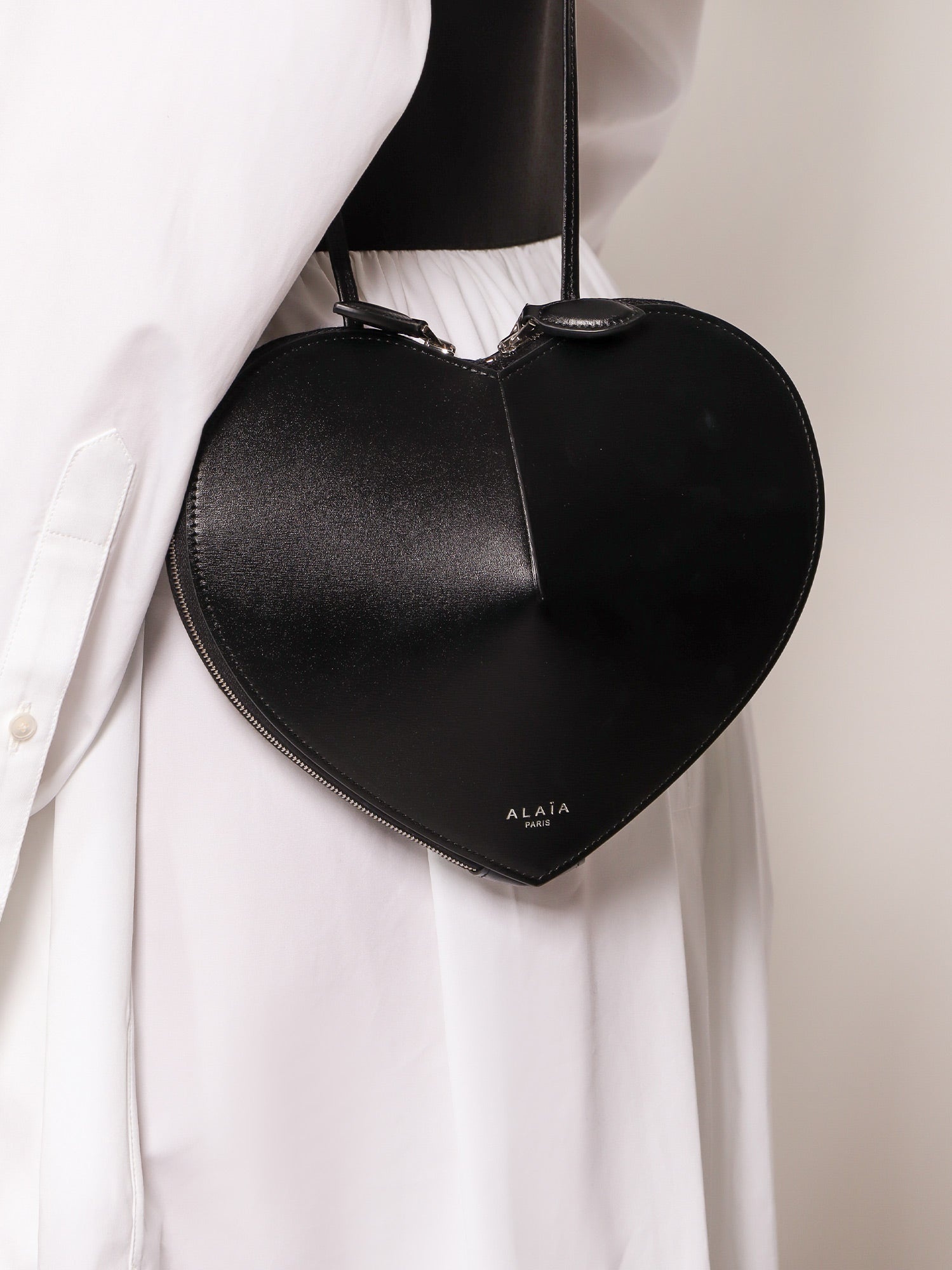 Le coeur leather shoulder bag with logo print - 2