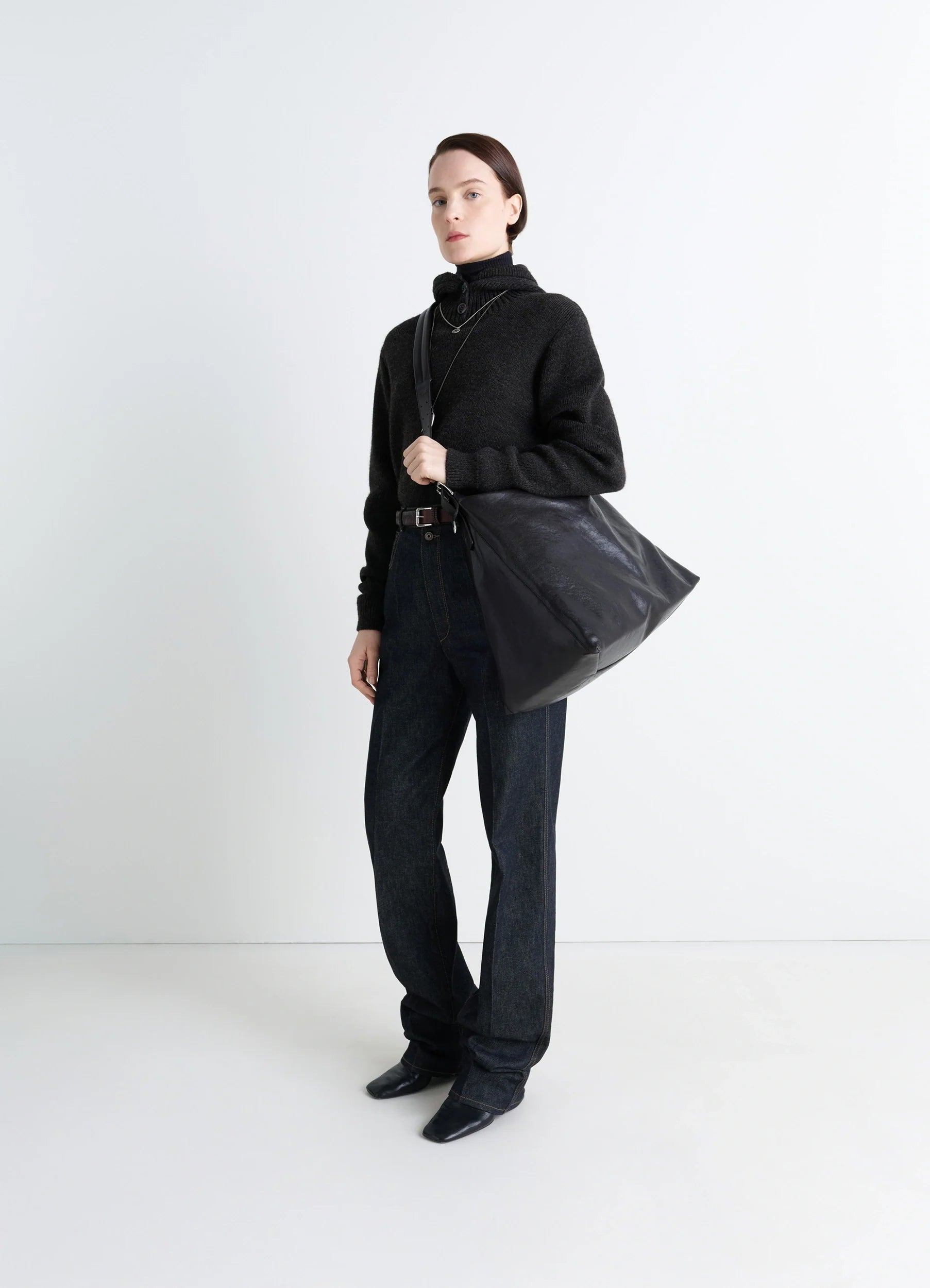 BELTED HOBO BAG - 3