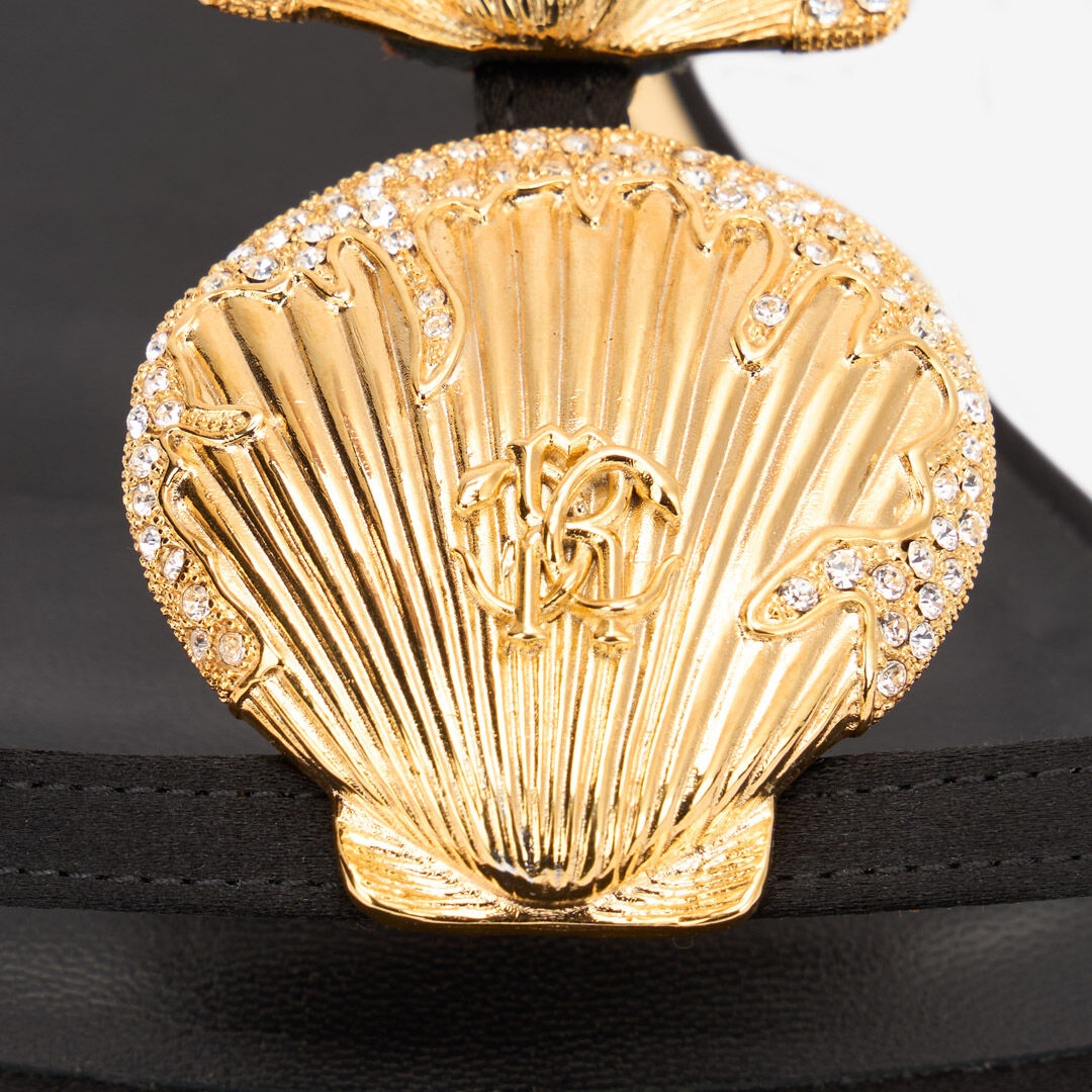 Flat Sandals With Golden Shells - 4