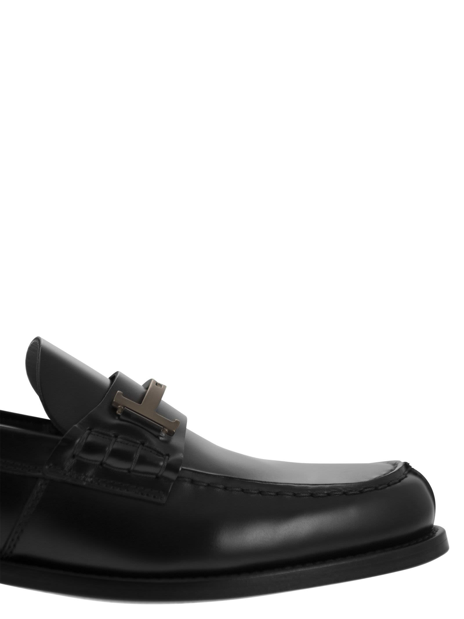 Tod's Men Timeless Leather Loafer T - 6