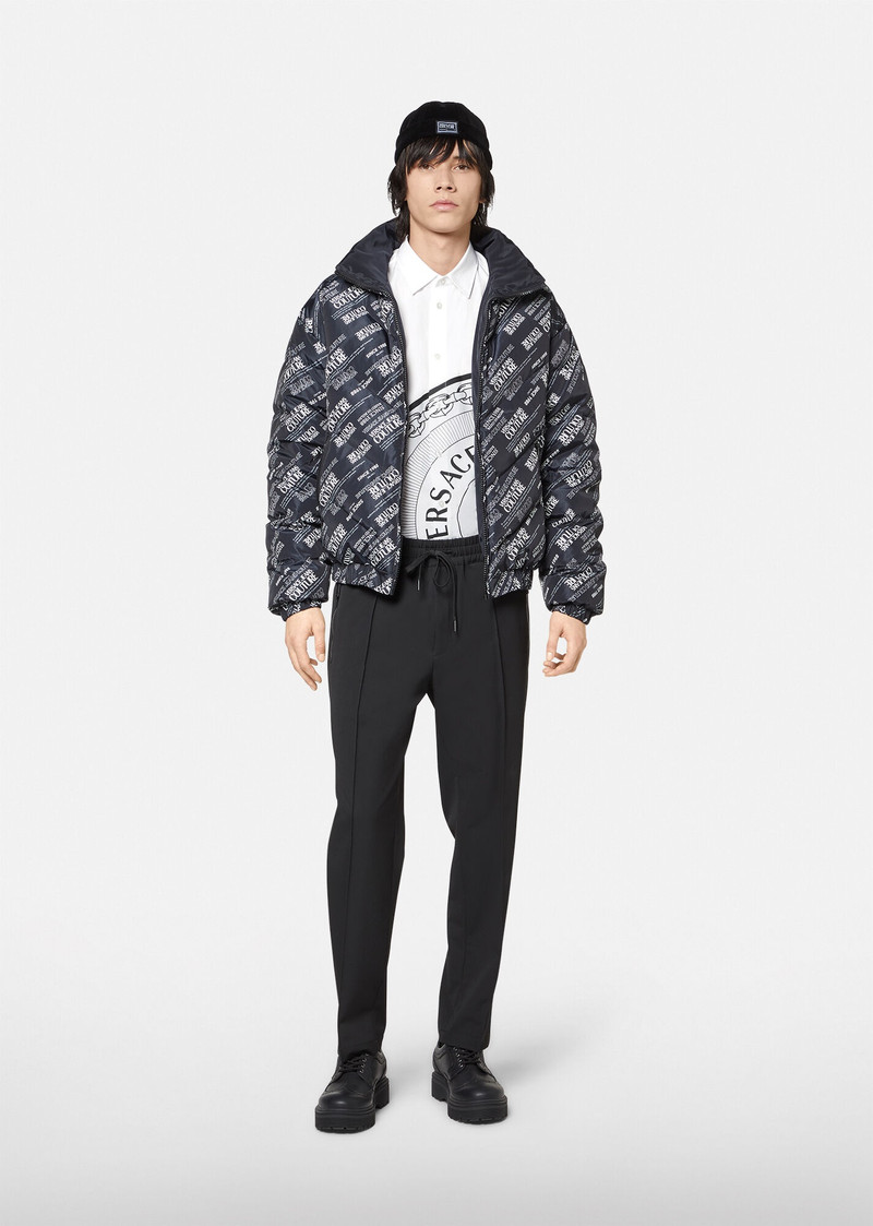 V-Emblem Motif Shirt 4