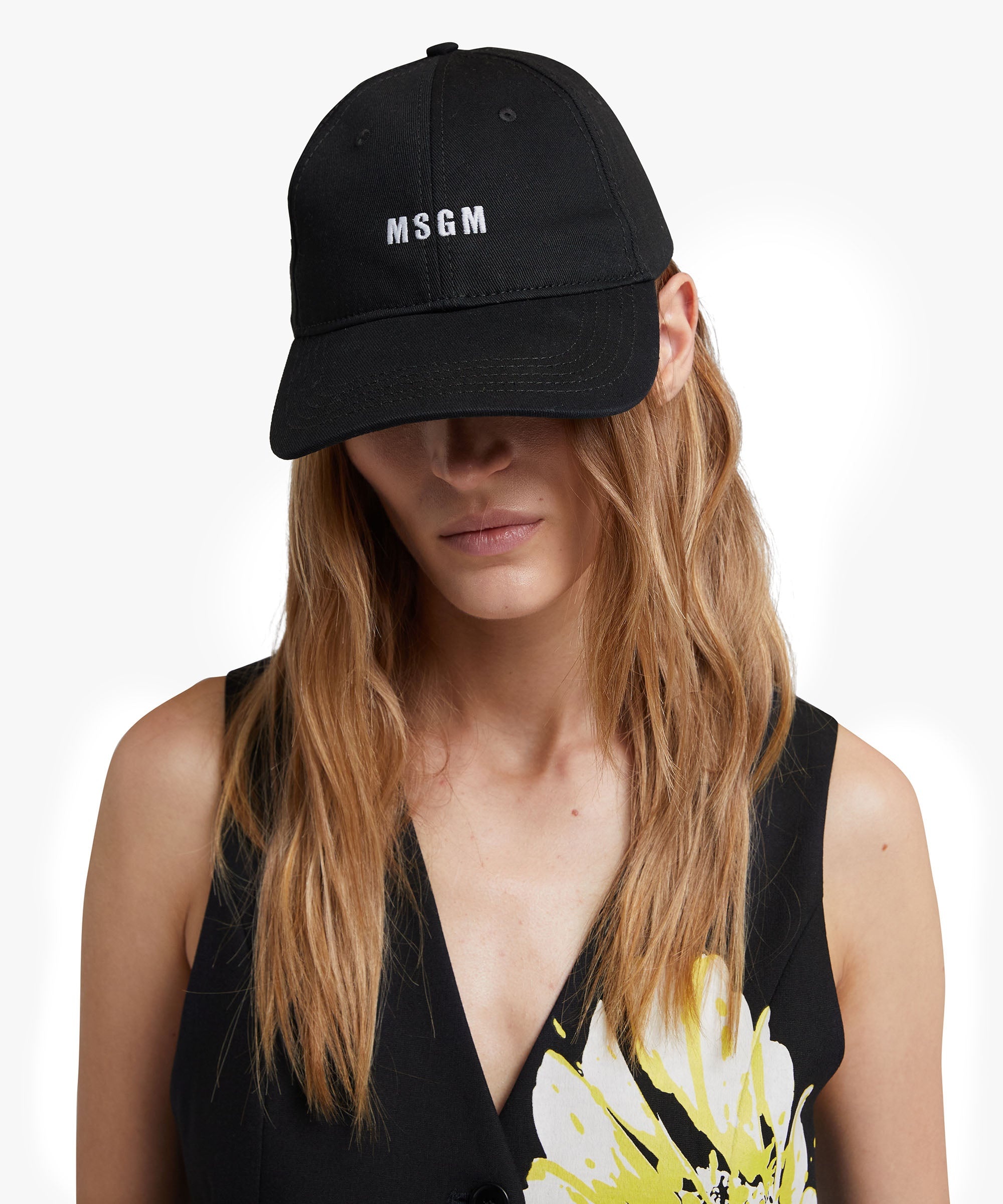 Gabardine cotton baseball cap with embroidered label - 3