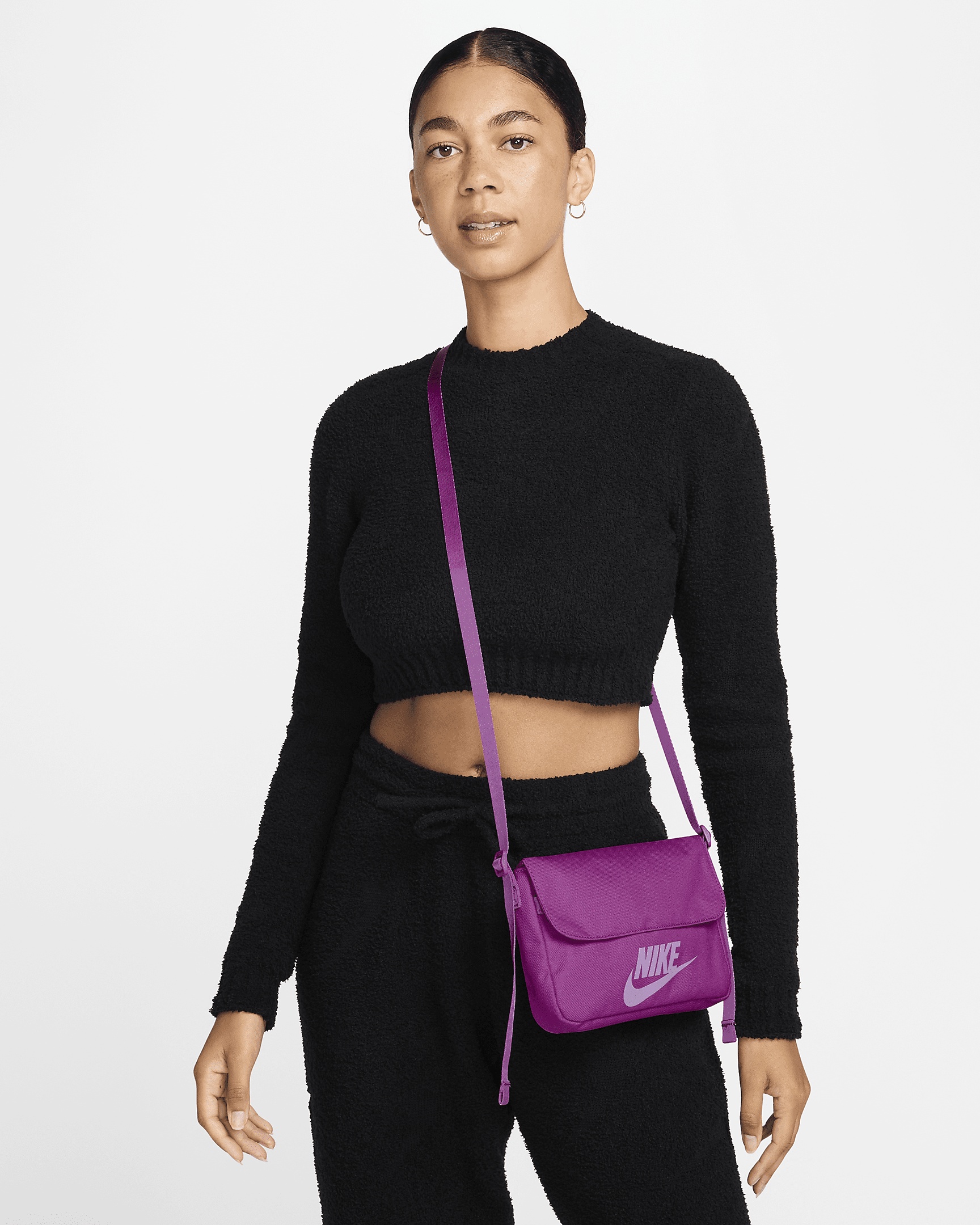 Nike Sportswear Women's Futura 365 Crossbody Bag (3L) - 1
