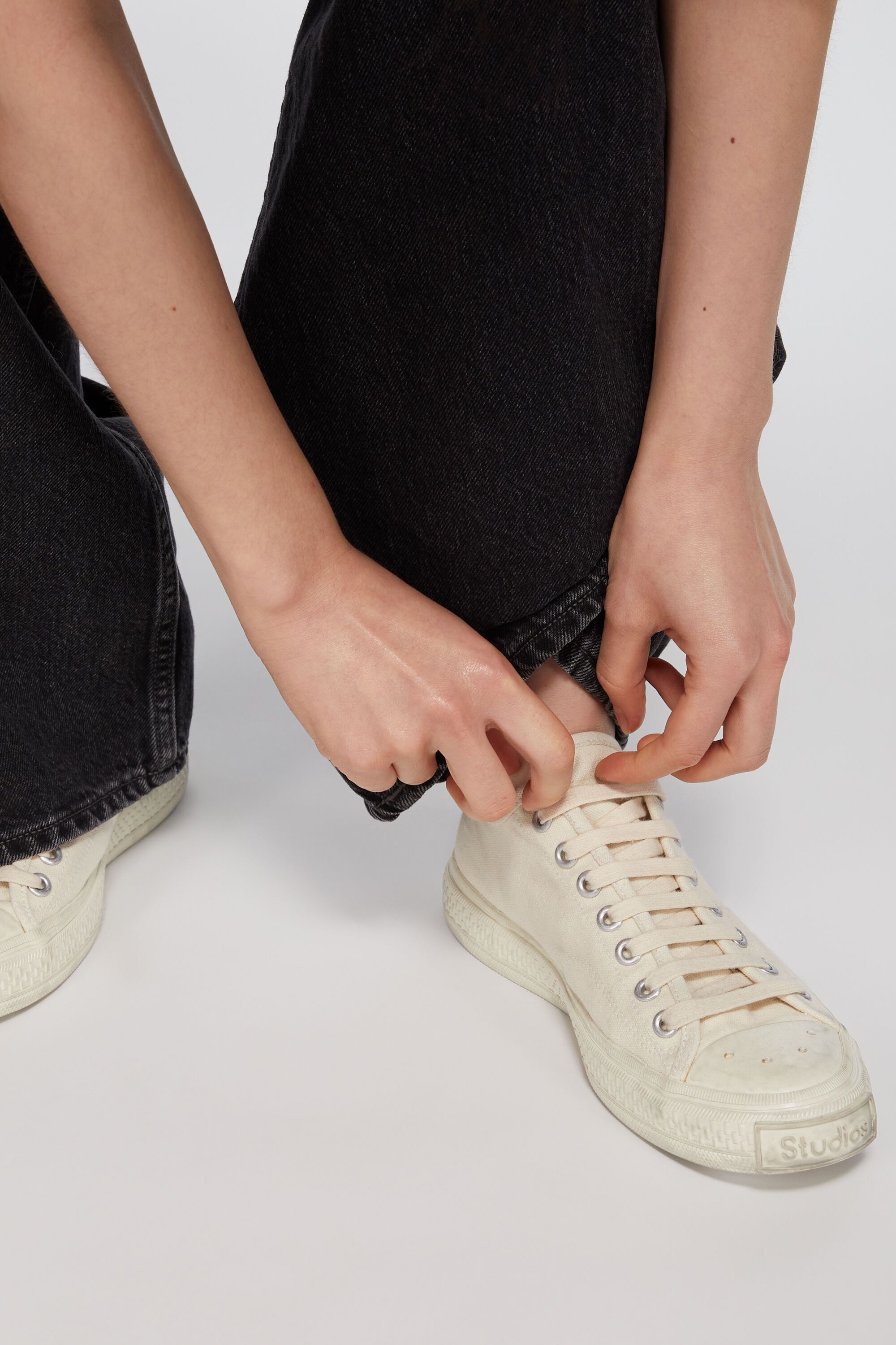Low top sneakers - Off white/off white - 7